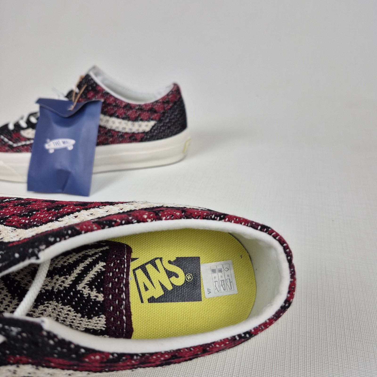 VANS LX Old Skool 36EK Geo Check Bordeaux Red MEN’S Size 9 – WMN’S 10.5 Premium