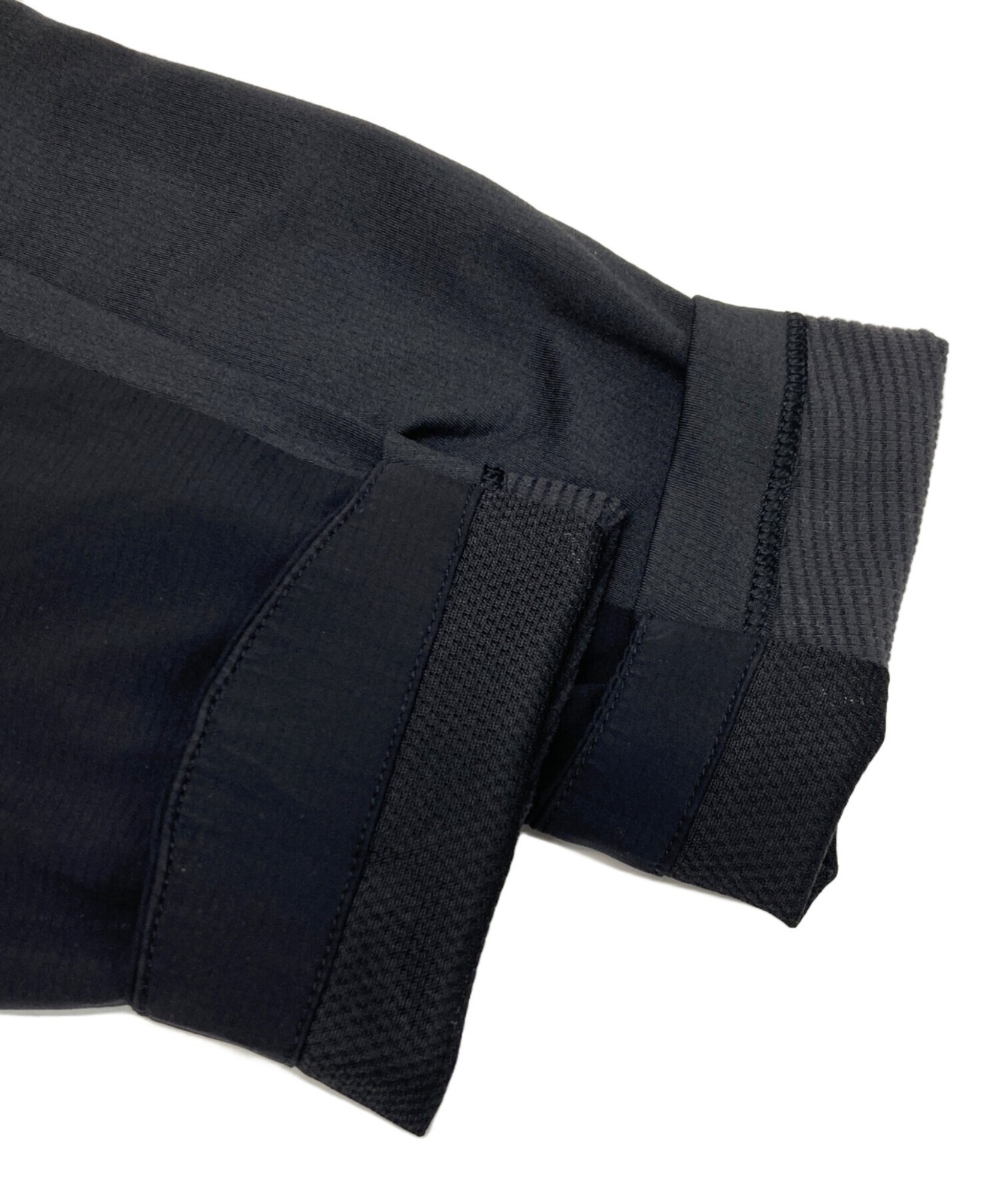 ARC’TERYX ATOM SL HOODY Black Size: M