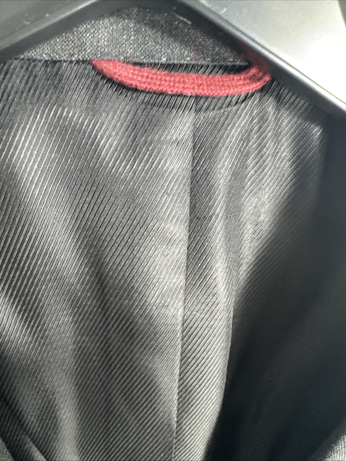 Vintage Hart Schaffner Marx 44R Relaxed Charcoal Pinstripe 2-Piece Suit 39×27