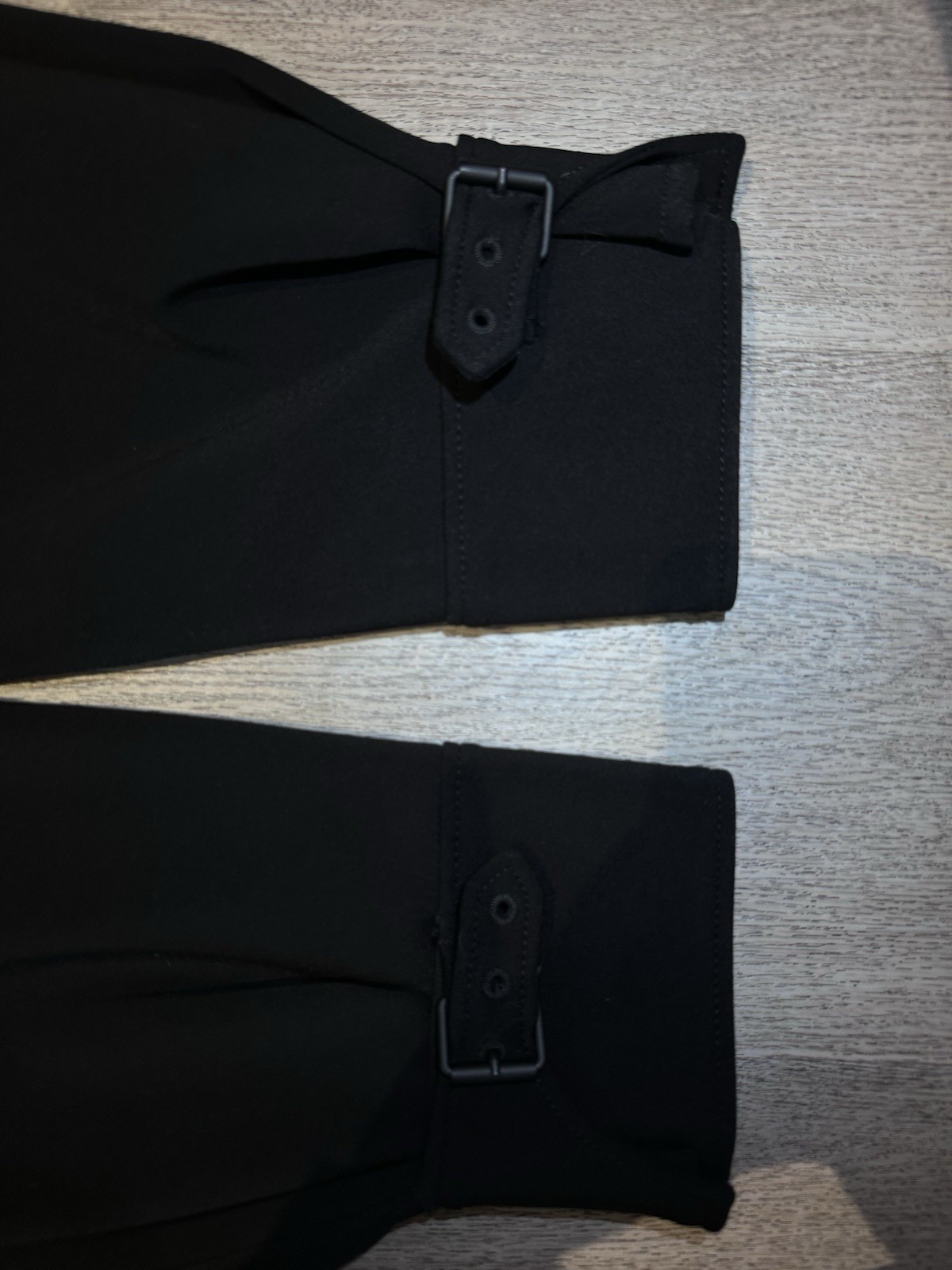 Authentic Louis Vuitton FW21 Technical Tucked Cargo Pants