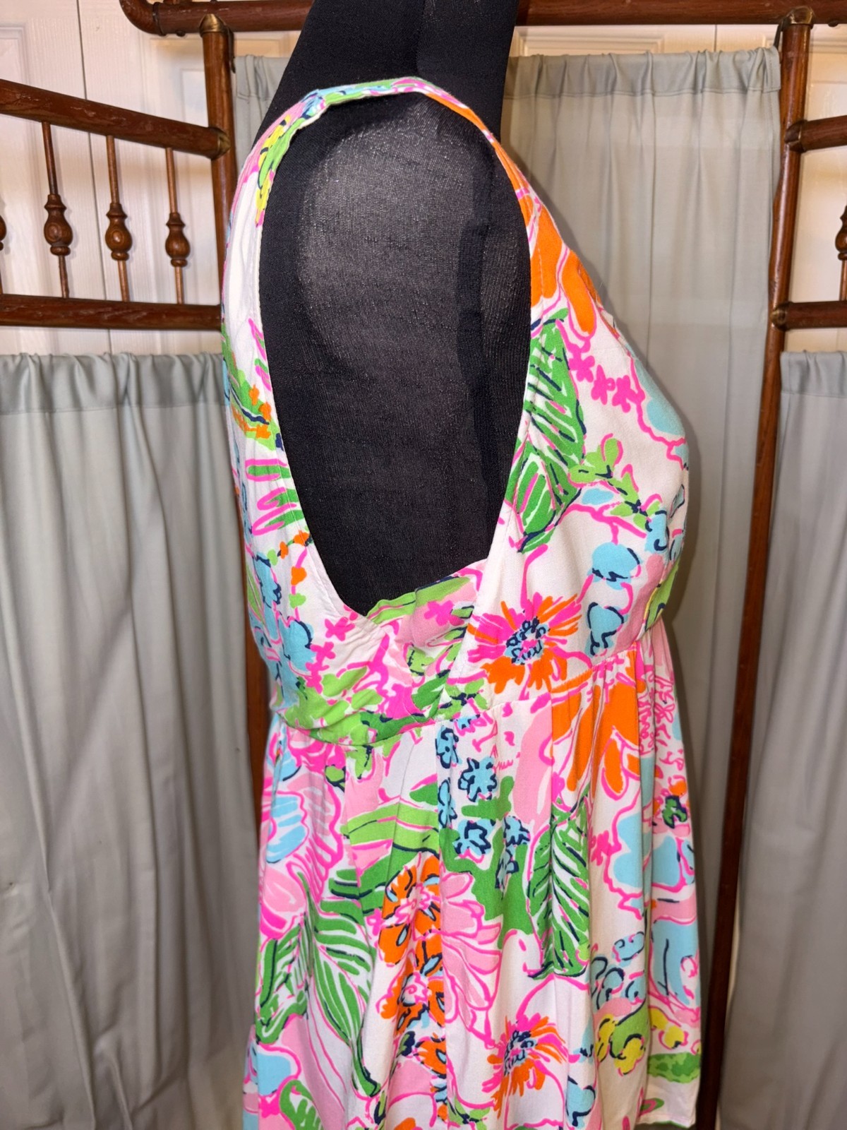 Lilly Pulitzer Sleeveless Floral Tunic Top Large Pink Blue Tropical Rayon
