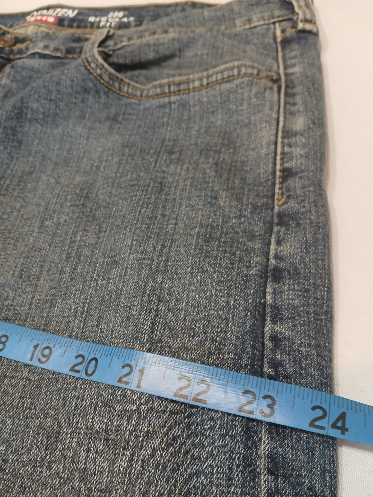 Levis Denizen Jeans 40 x 30 EUC 236 Regular Fit Mens