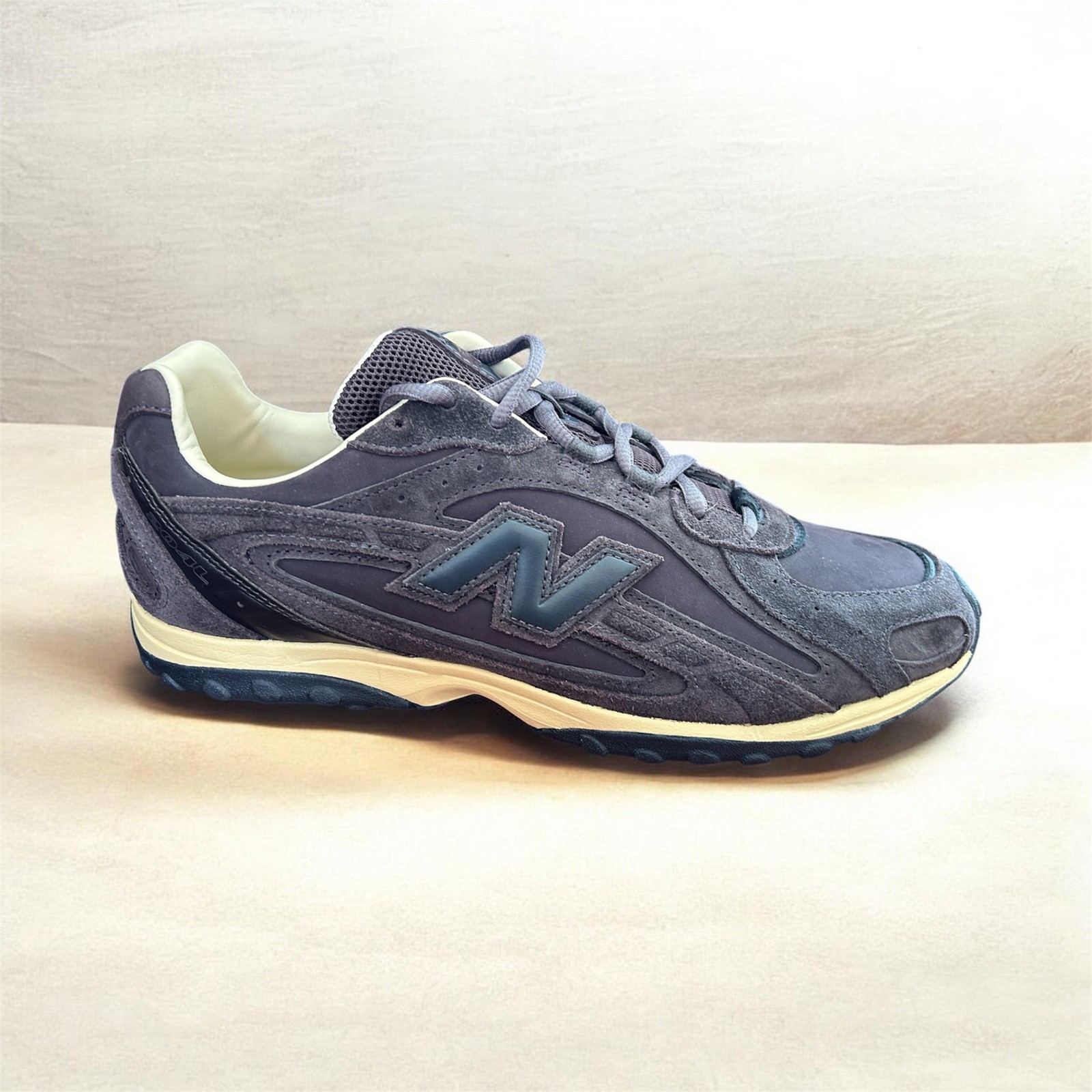AURALEE x New Balance 240L Size 10 Mens BRAND NEW – Granache/Brown