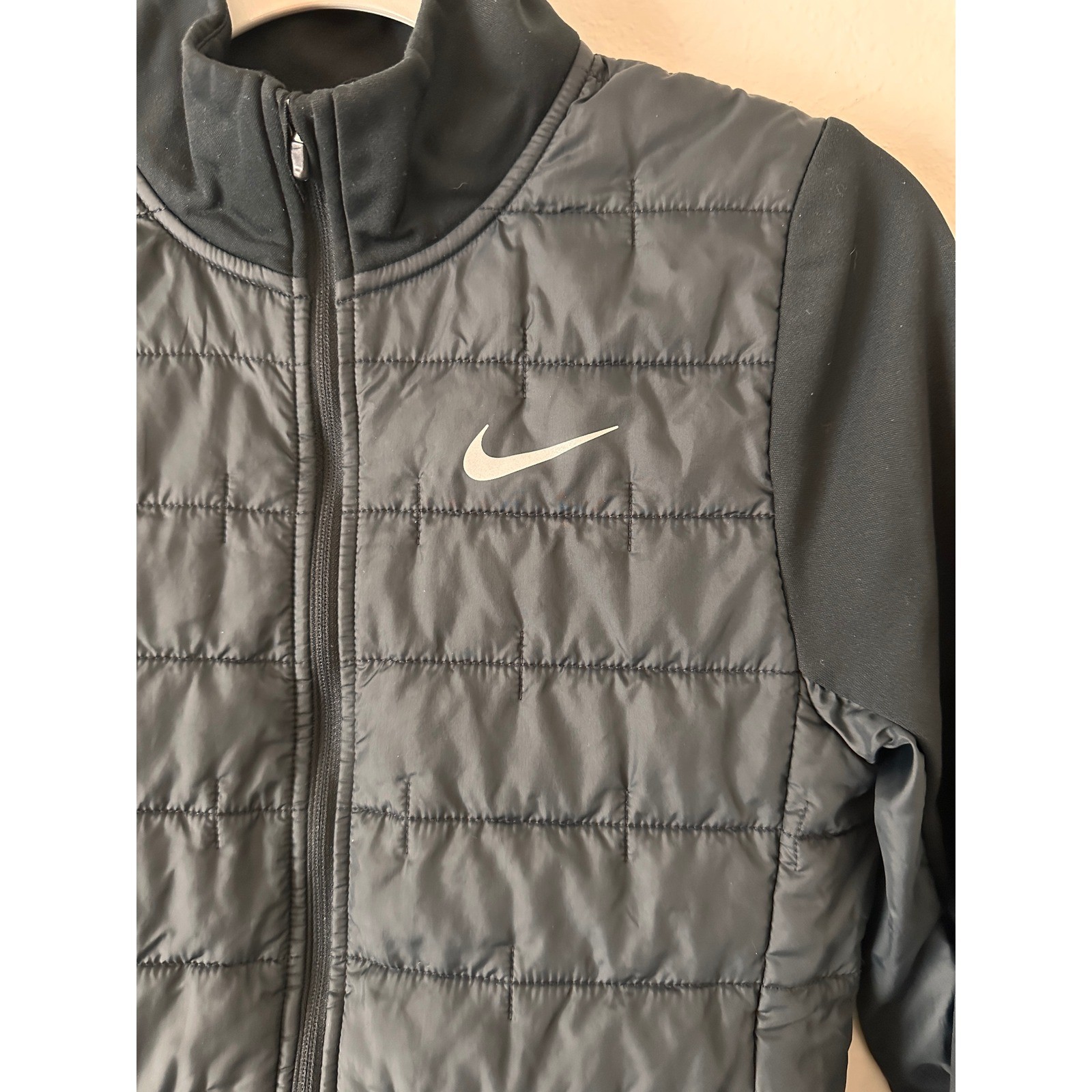 Nike Running Therma-FIT Quilted Puffer Full Zip Black Jacket Womens XS