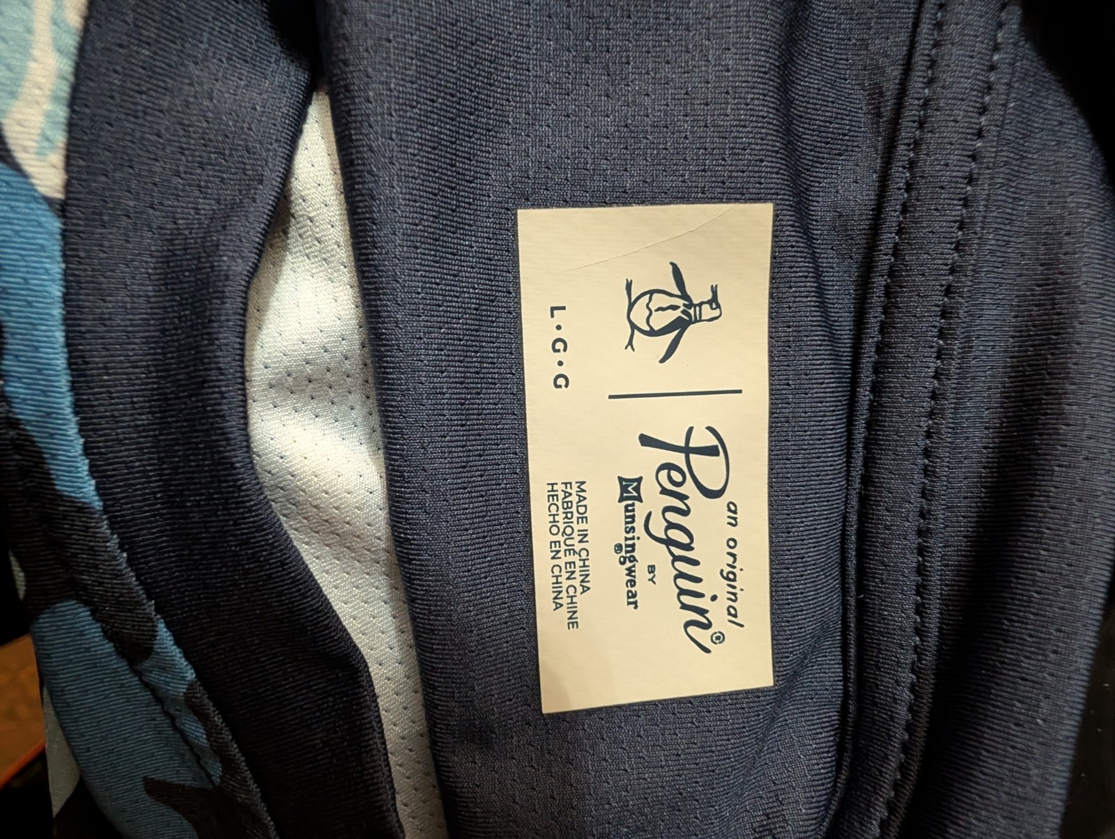 NWT ORIGINAL PENGUIN Men’s T-Shirt Blue Iris Camo Moisture Wicking Stretch Lg