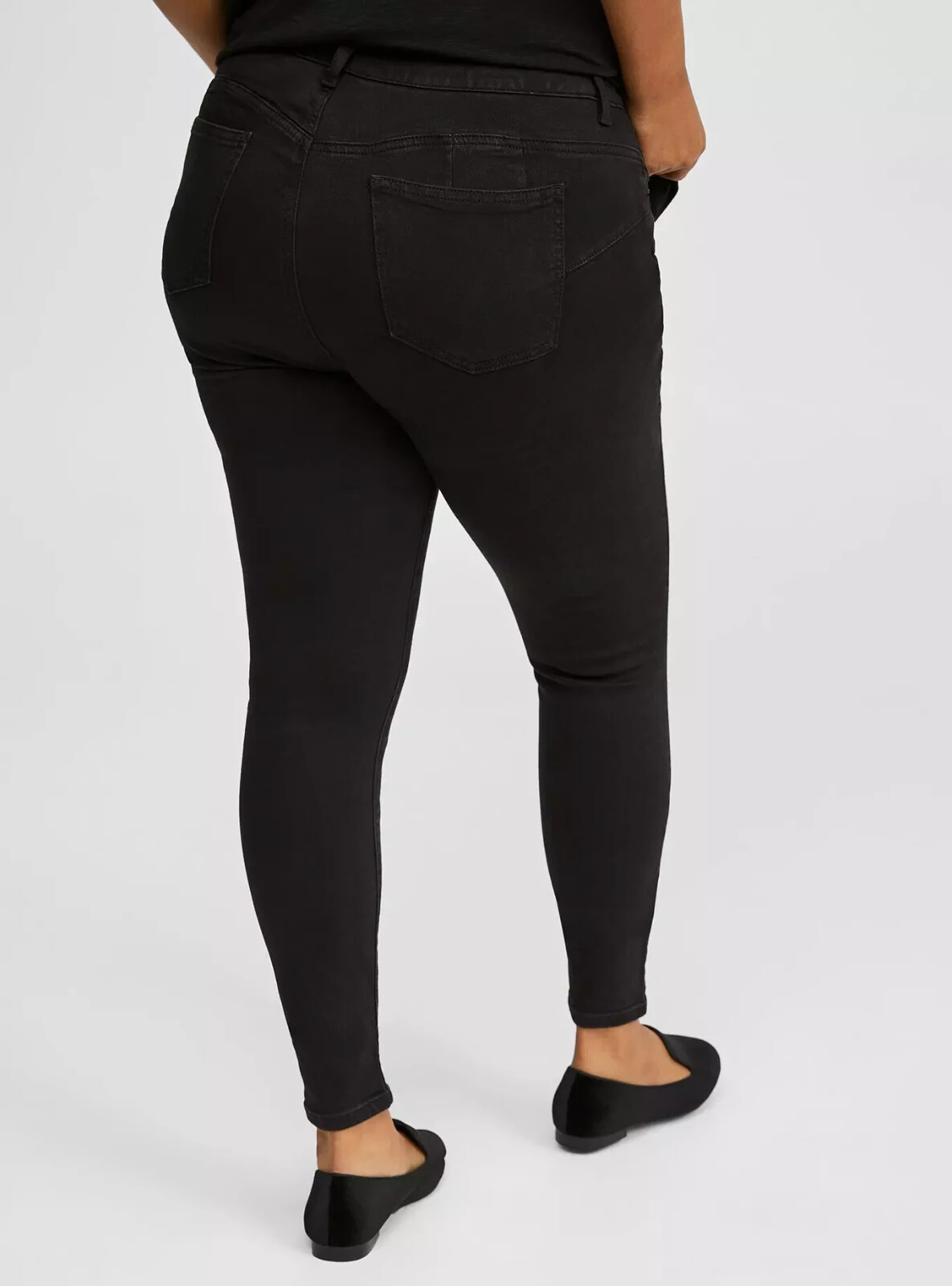 Torrid Bombshell Skinny Premium Stretch High-Rise Jean Grenada Black 12T #41483