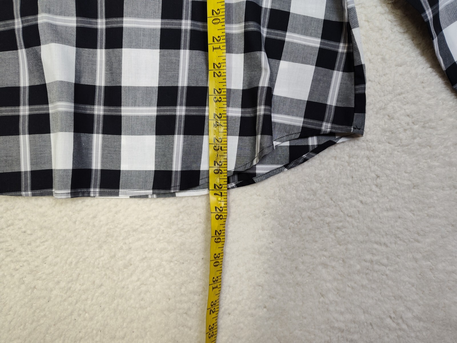 Izod Women Top Large Black Plaid Cotton Blend Long Sleeve Reguar Fit T-shirt
