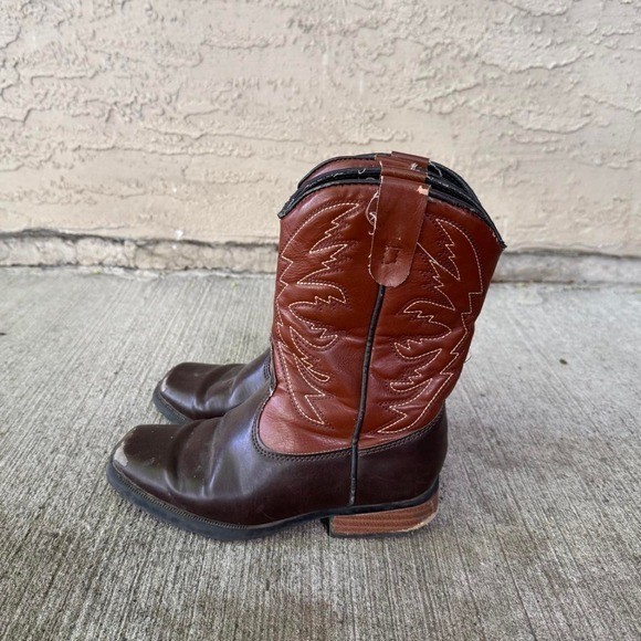 KIDS SMART FIT “SKID RESISTANT” BROWN COWBOY BOOTS
