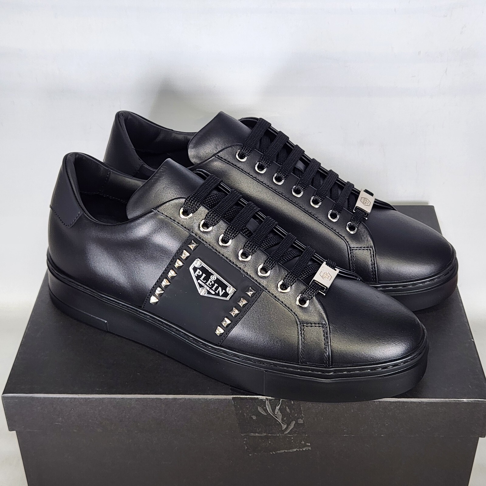 Size 10.5 (EU 45) – Philipp Plein Nappa Leather Lo-Top Sneakers Hexagon – Black
