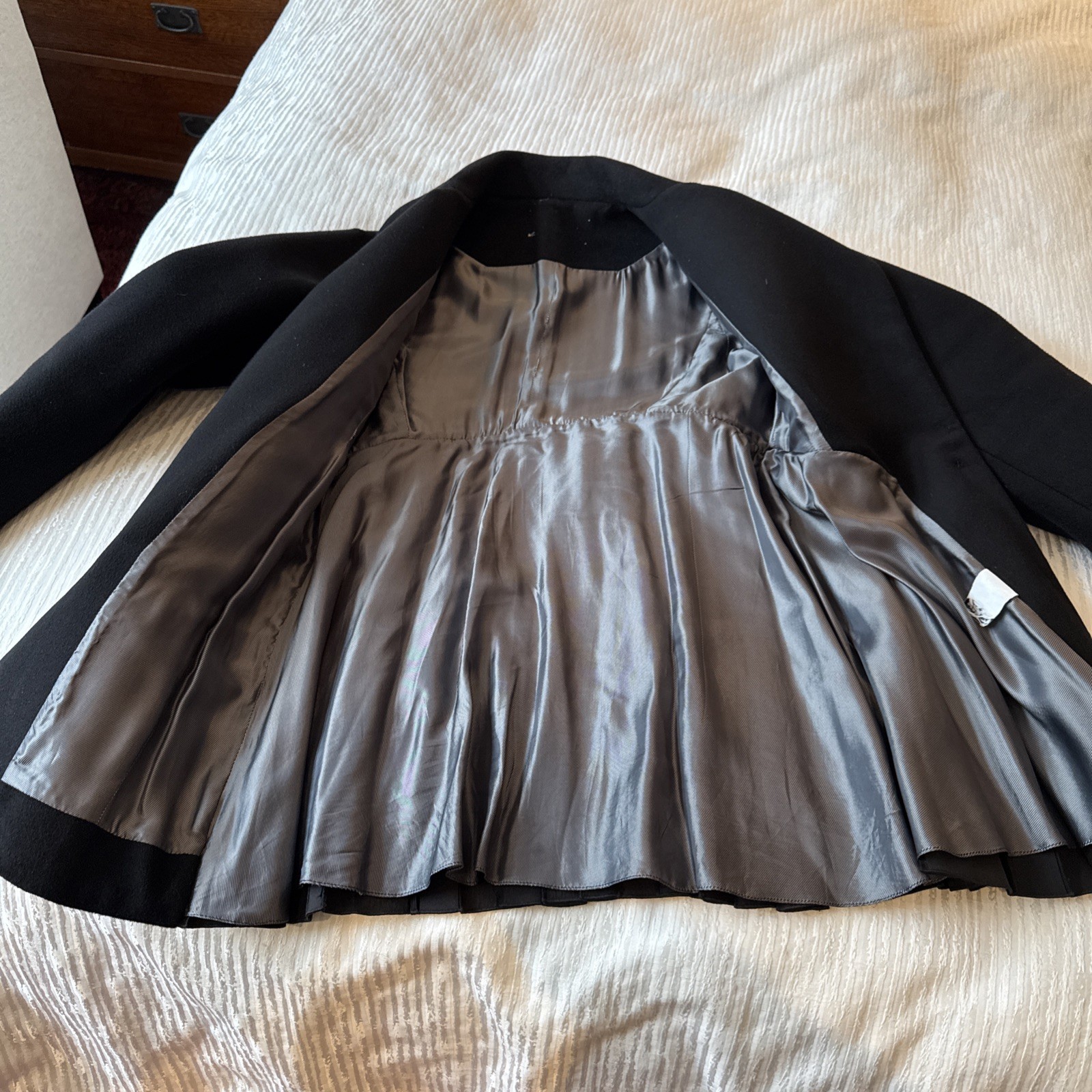 Black Coat, Sz 10, Made In England,90%virgin Wool,10shmere
