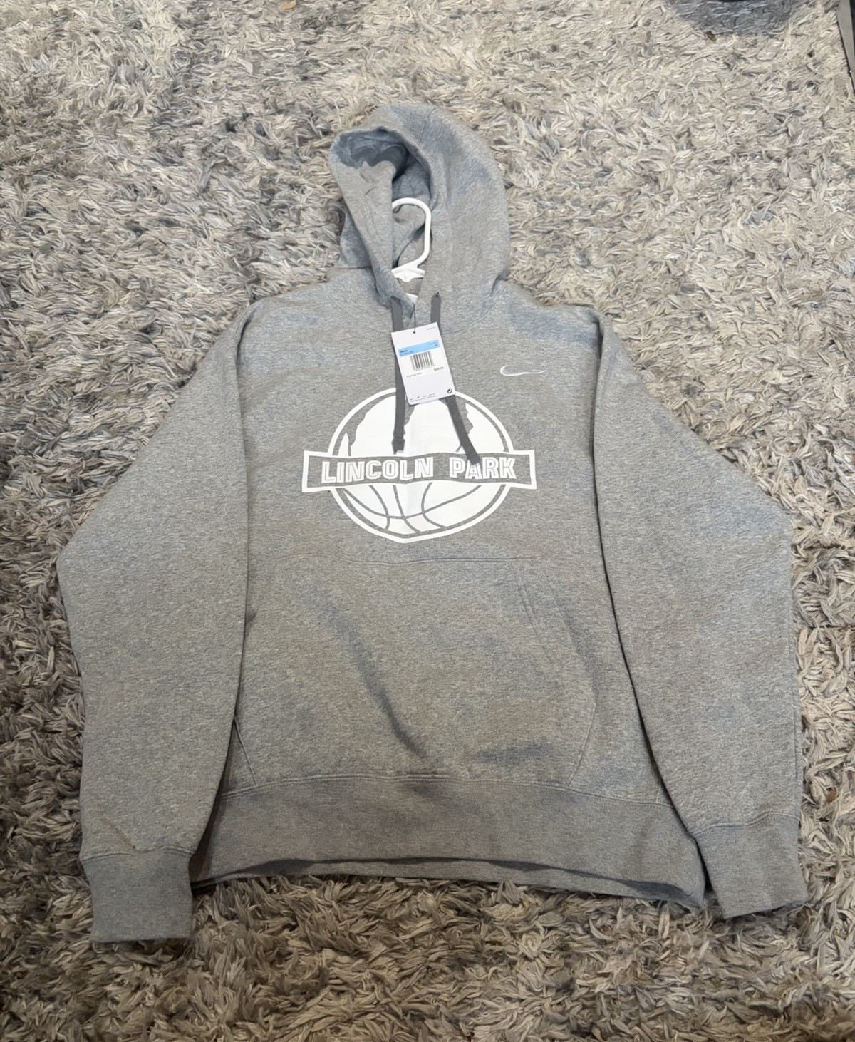 Nike Training Men’s M Gray Fleece Pullover Hoodie Lincoln Park Basketball