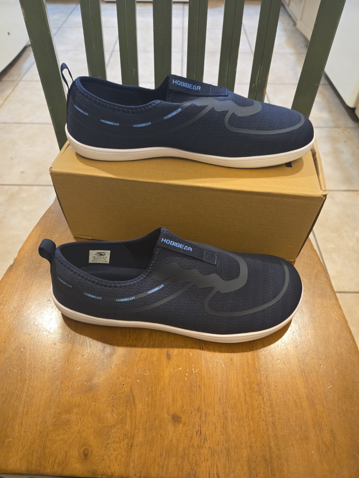 Hobibear Wide Toe Box Walking Shoes Euro Sz 45, US Men 11.5-12. Ladies 12-13 New