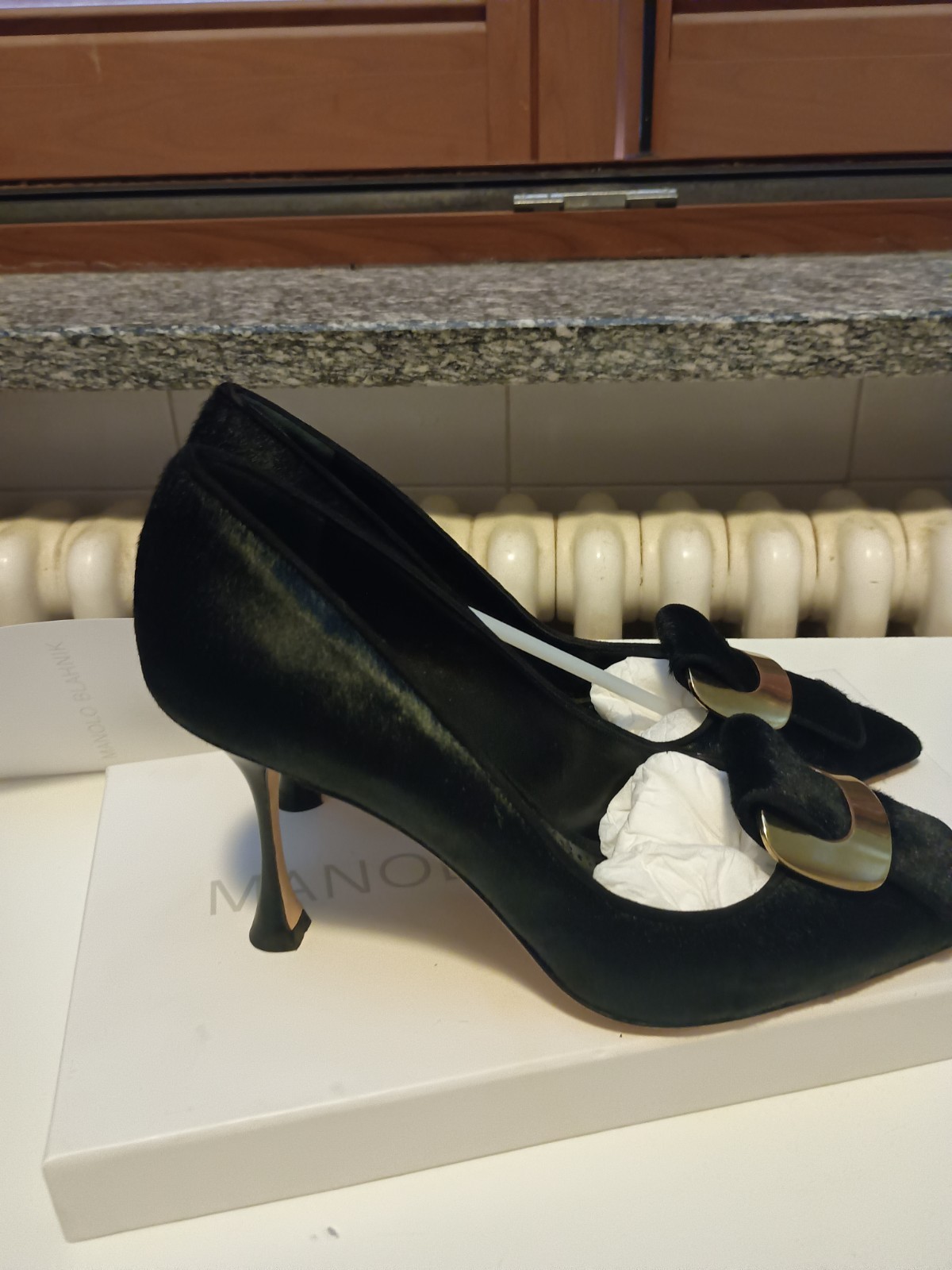 Manolo Blahnik High Heel Stylish Shoe – Full Set Size 38