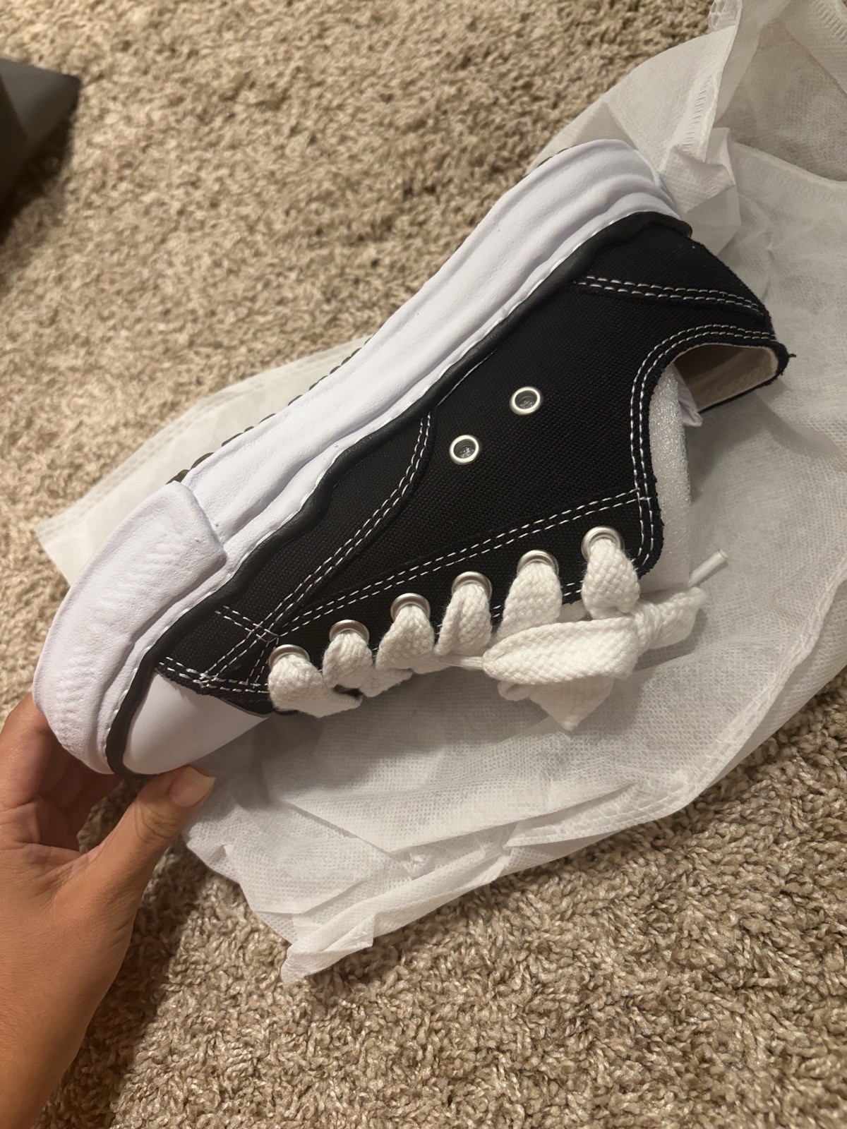 Maison MIHARA YASUHIRO Black/White Canvas Low Top Lace-Up Sneakers A01FW702