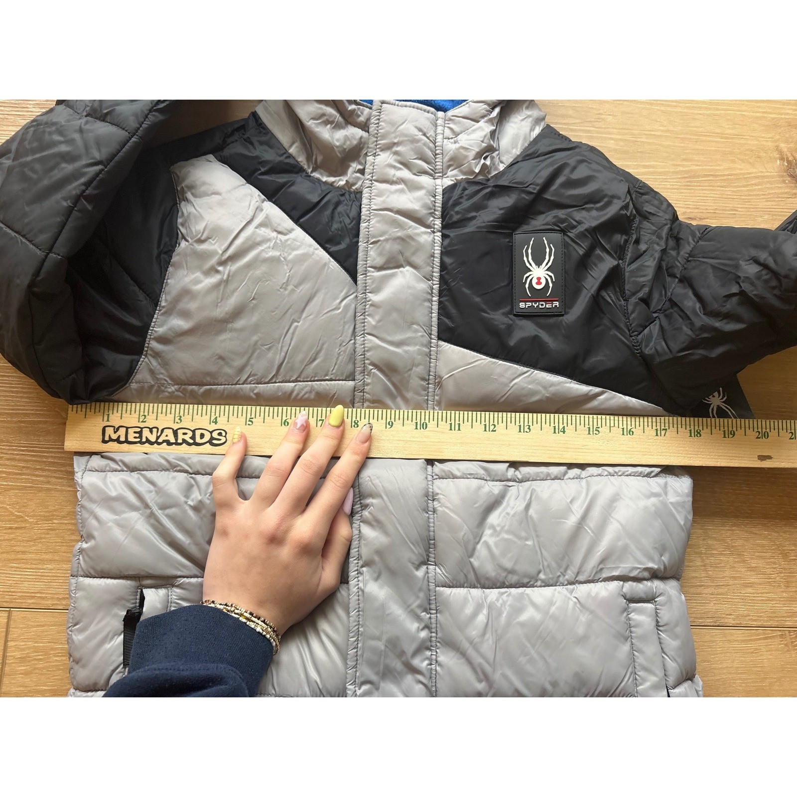 Spyder Boys Alloy Puffer Jacket Grey Black Blue Hooded Winter Coat size M 10/12
