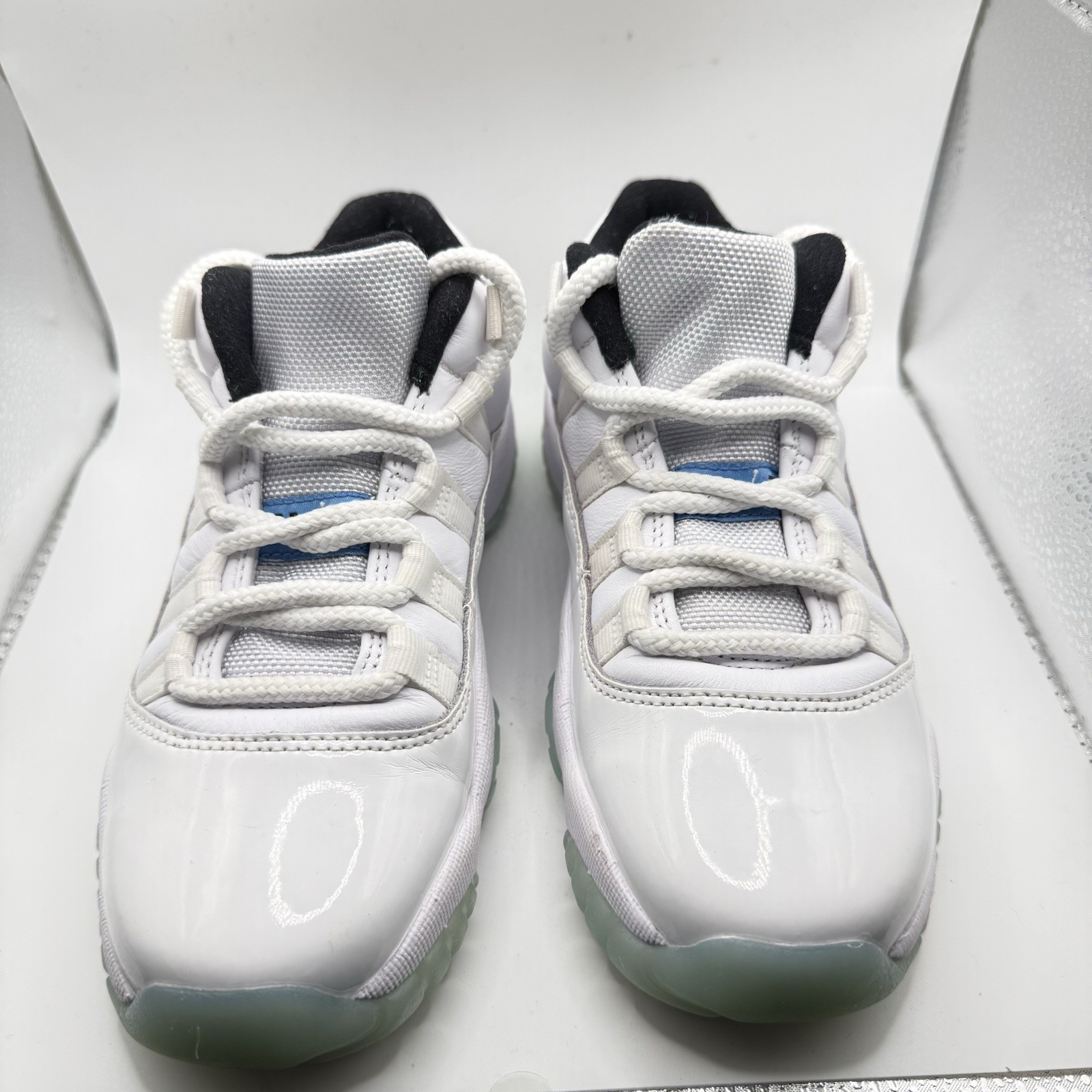 Nike Air Jordan 11 Low GS Legend Blue 3.5 Y Basketball Shoes