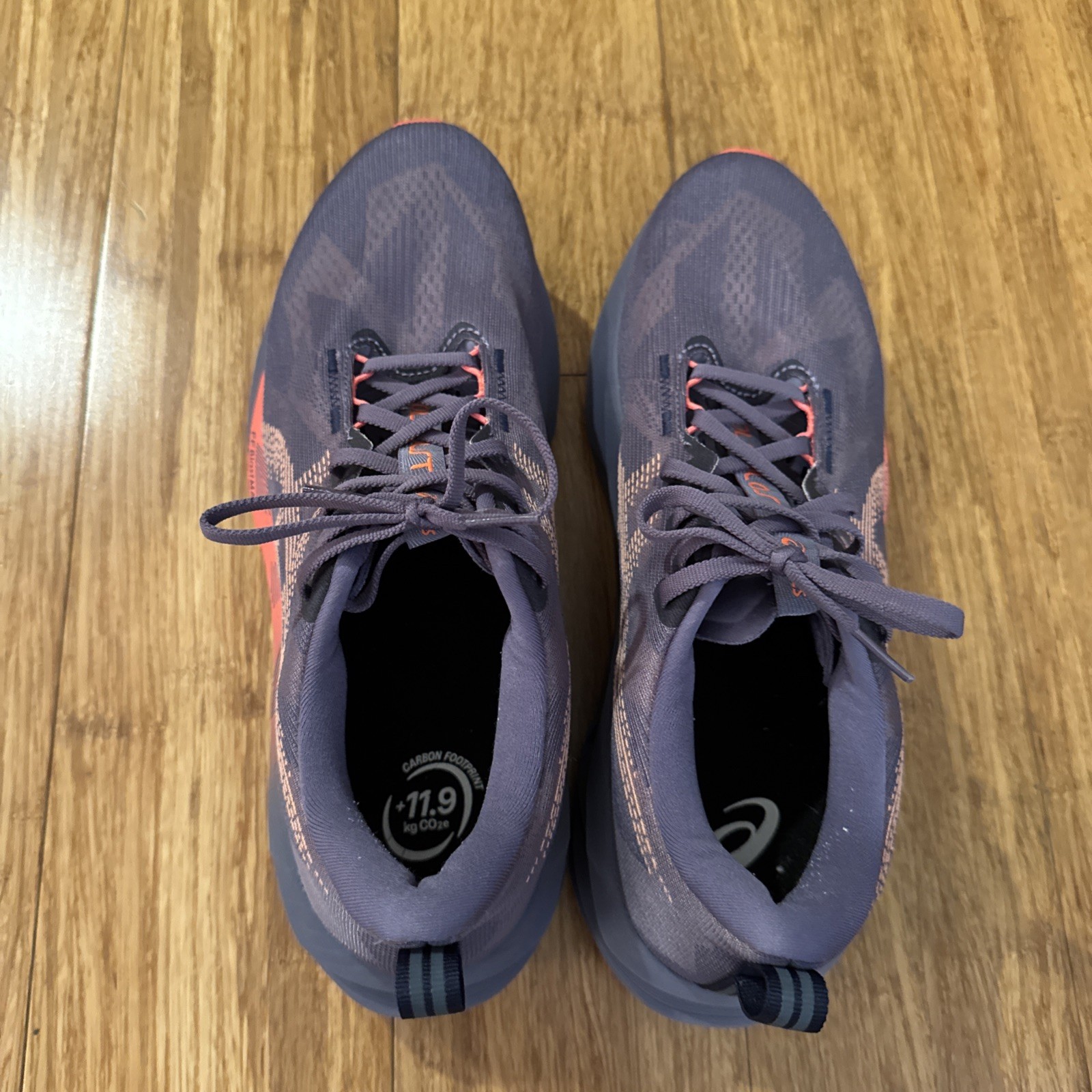 ASICS Novablast 5 ‘Greyish Purple Coral Reef’ 1011B974‑500 – Used – Size 11 Men