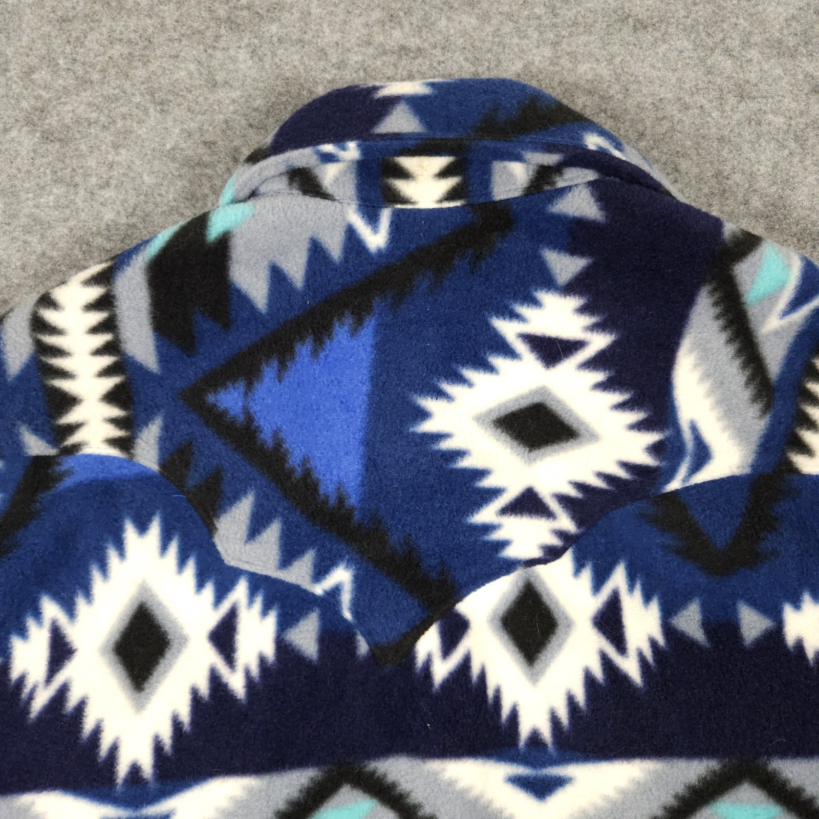 Rockmount Ranchwear Shirt Medium Men Western Blue Southwest Aztec USA Pearl Snap