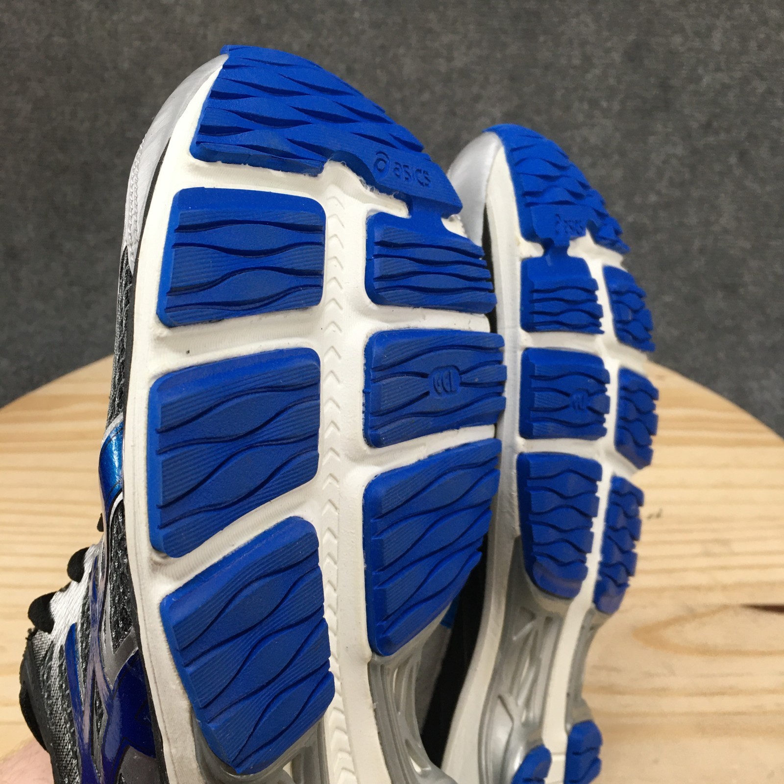 Asics Gel-Cumulus 17 Running Shoes Mens 11.5 Low Sneakers Lace Up Blue Black NEW