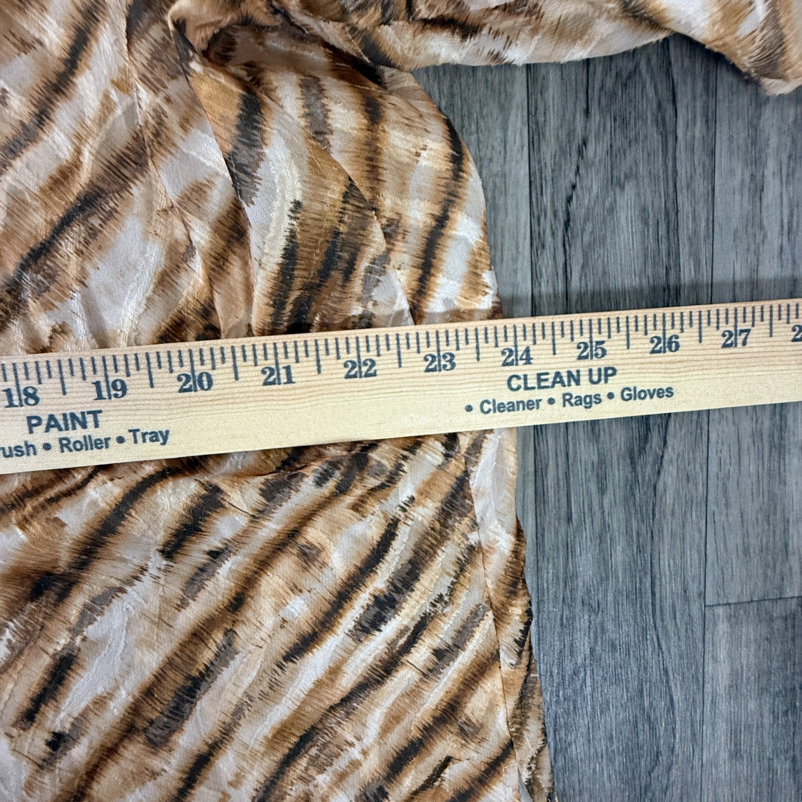 Draper’s & Damon’s 1X Sheer Button Blouse Brown Beige Abstract Tiger Stripe Top