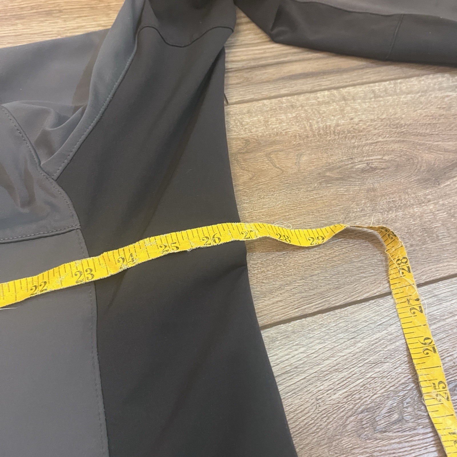 The North Face Summit Series Windstopper Soft Shell Zip Up Jacket Grey Black XL