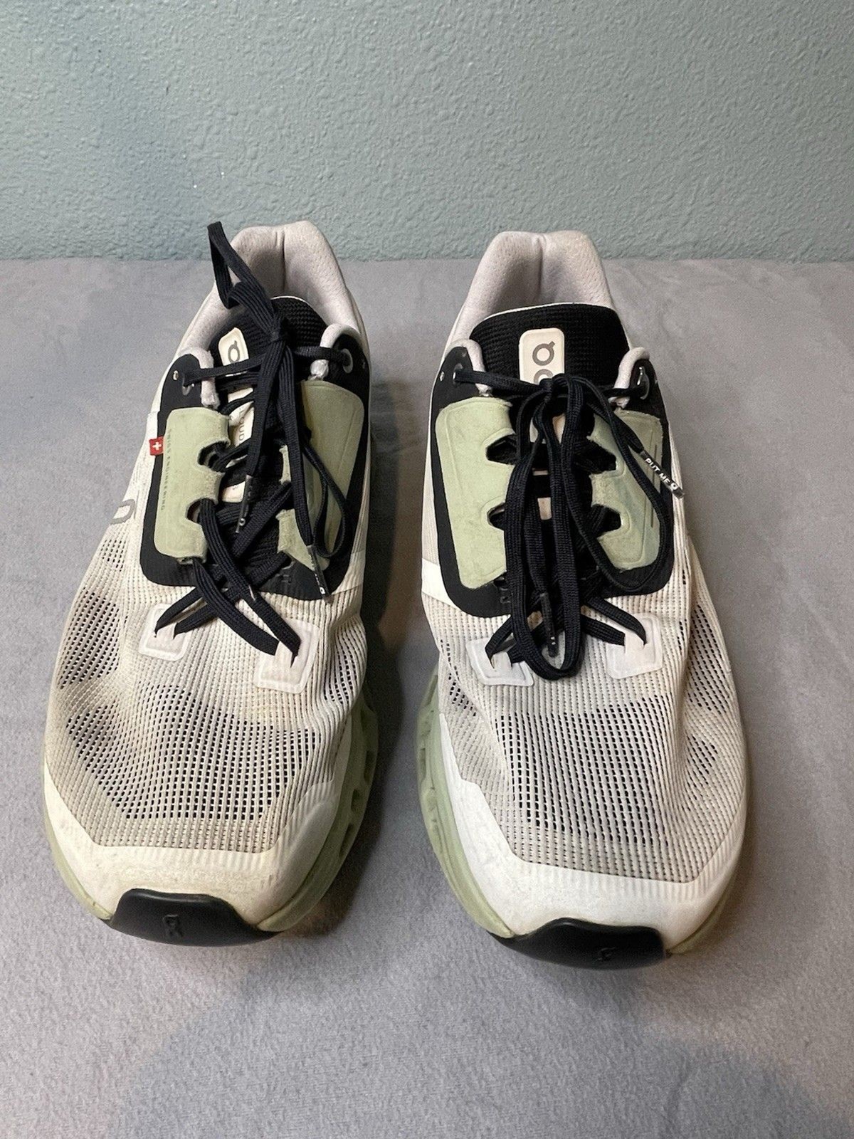 On Cloud Cloudstratus 2 Womens Sz 11 Running Shoes Sneakers Sage White 39.98997