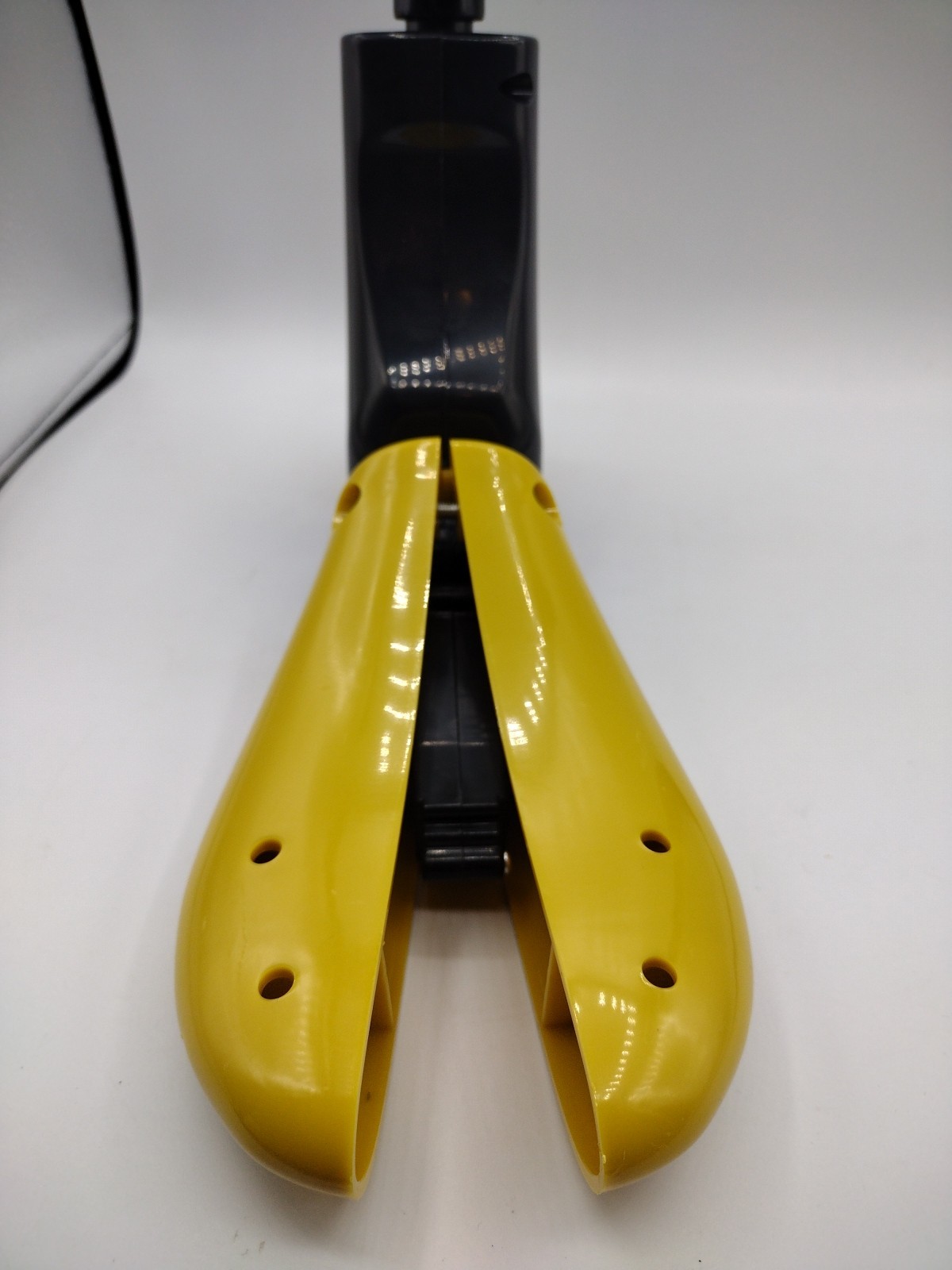 Shoe Stretcher Men Boot Stretcher Adjustable Width and Length Widener Expander