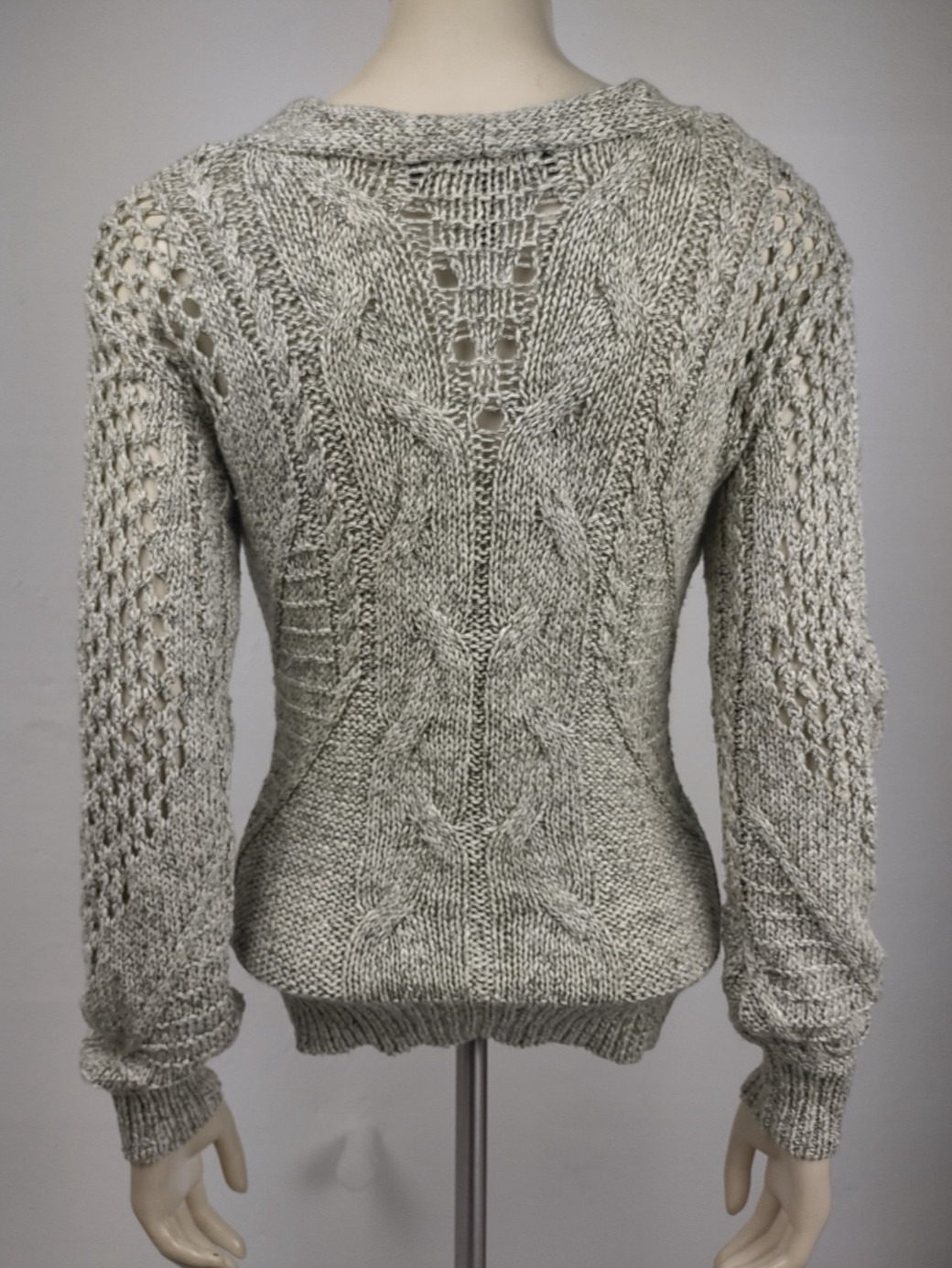 NWT White House Black Market WHBM Forever Olive Marl open knit V-Neck sweater XS