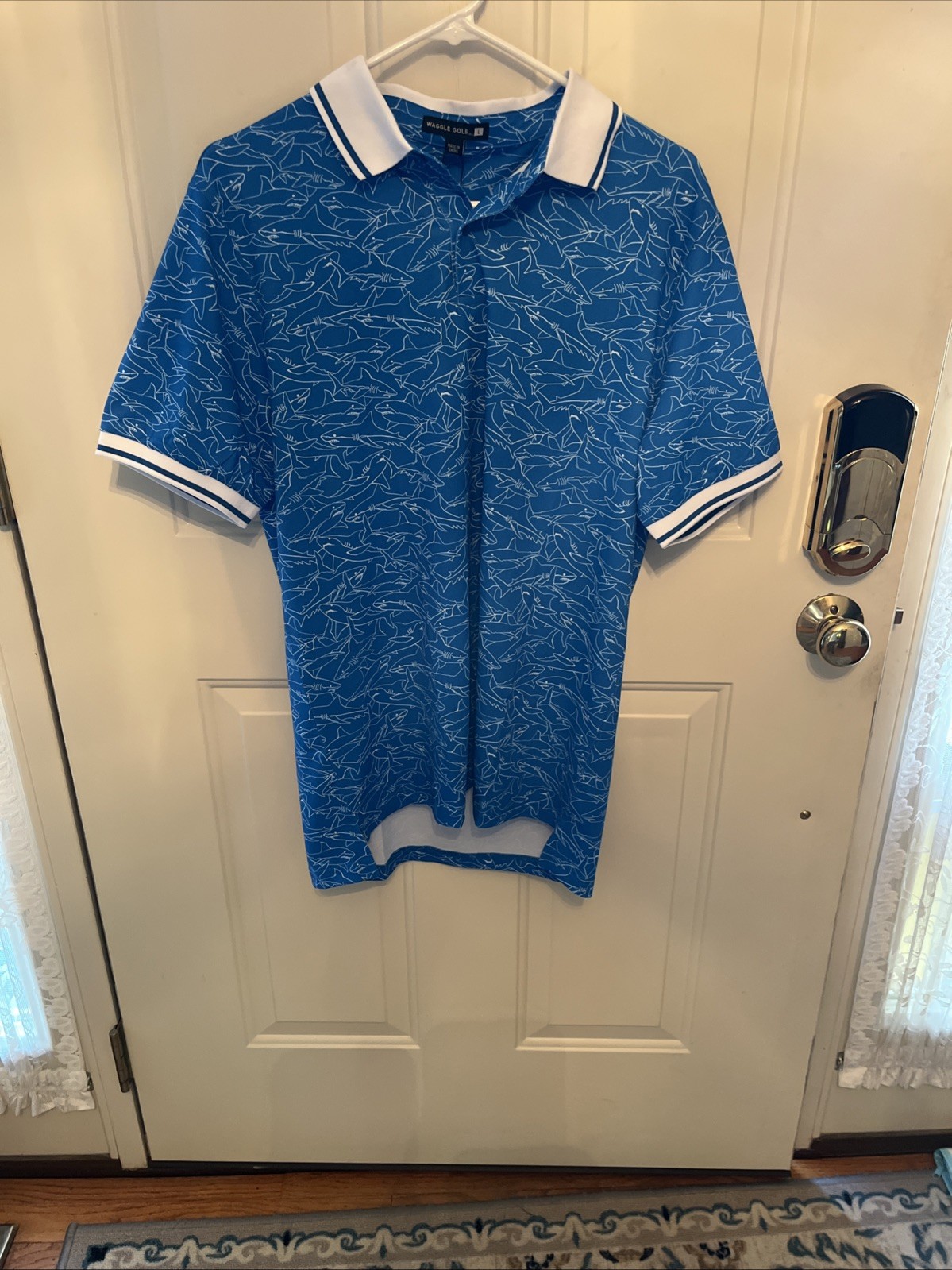Waggle Men’s Performance Golf Polo Shirt Great White Shark Print Size LARGE NEW