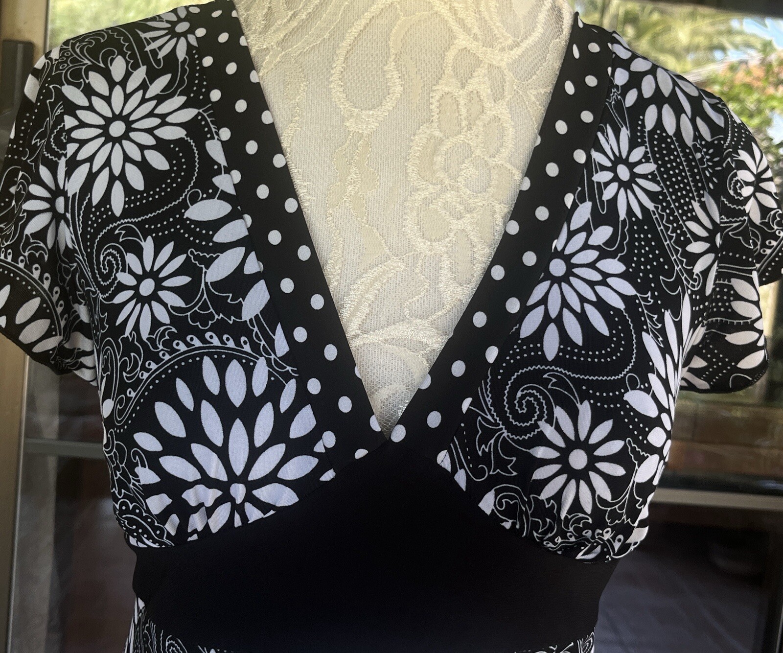 Empire Waist Back Tie Claudia Richard’s Shirt Sz S. 36” Bust