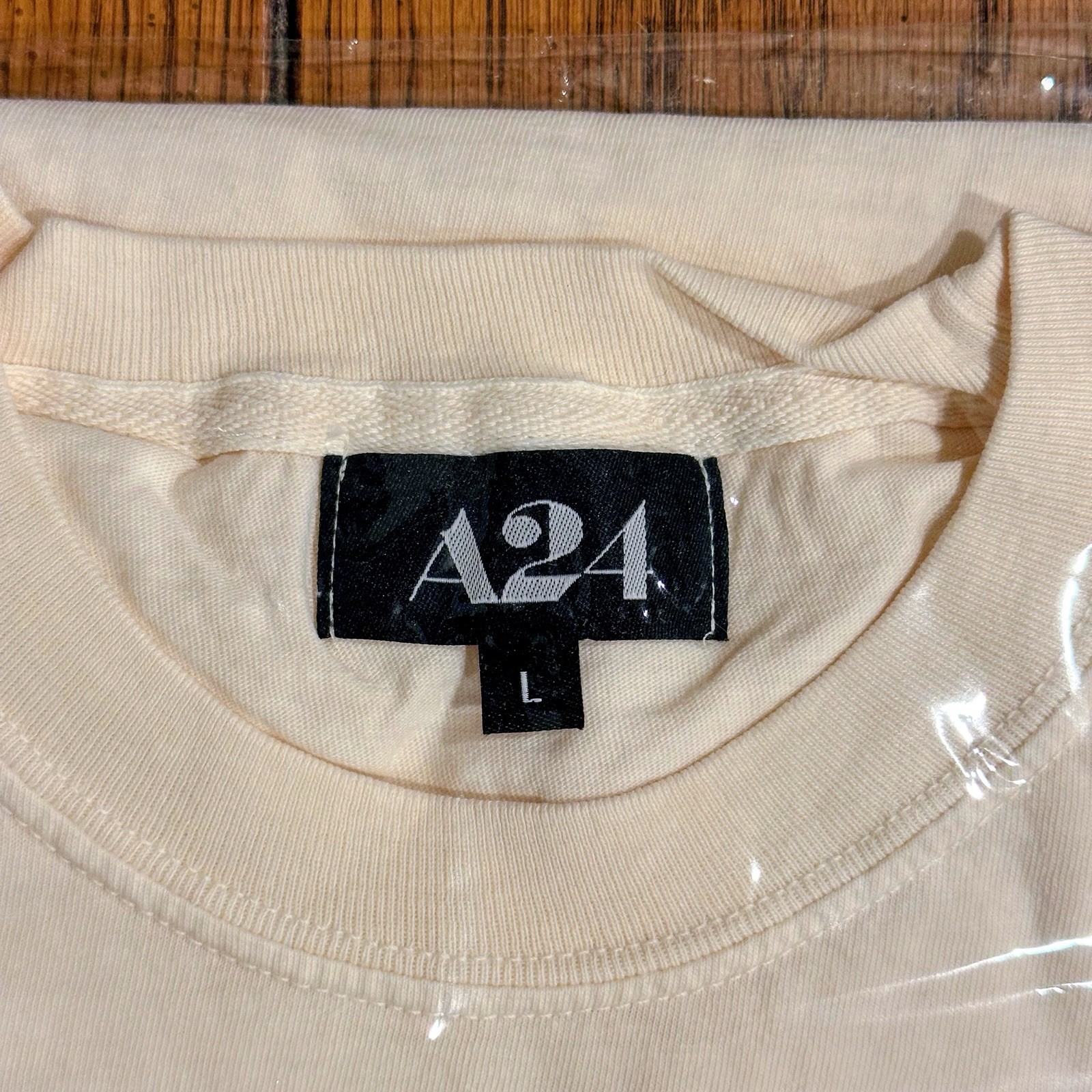 May Queen Embroidered Logo Tee | A24 Midsommar *Size Large* Brand NEW