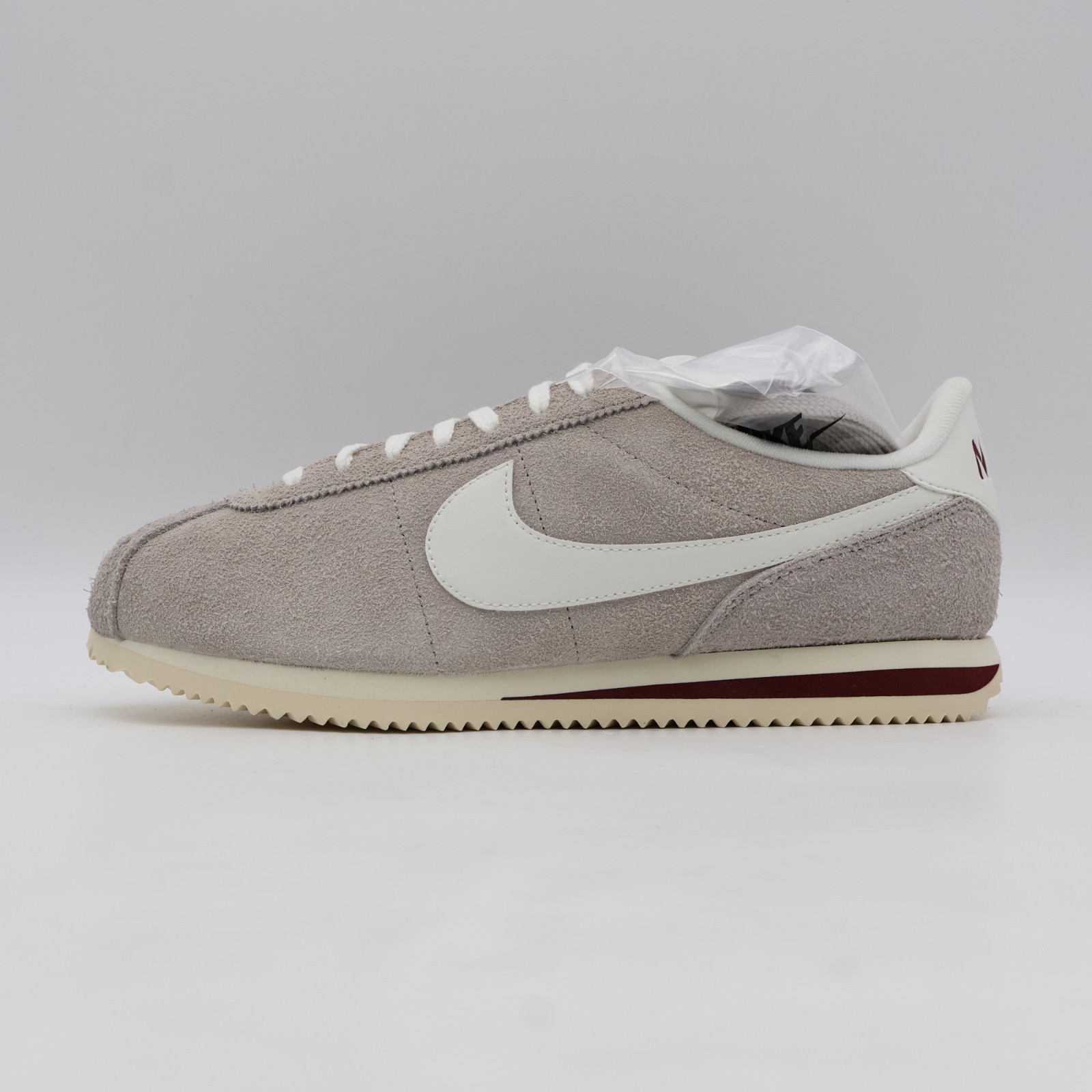 HF3142-001 Nike Cortez SE College Gray Sail Dark Team Red (Men’s)