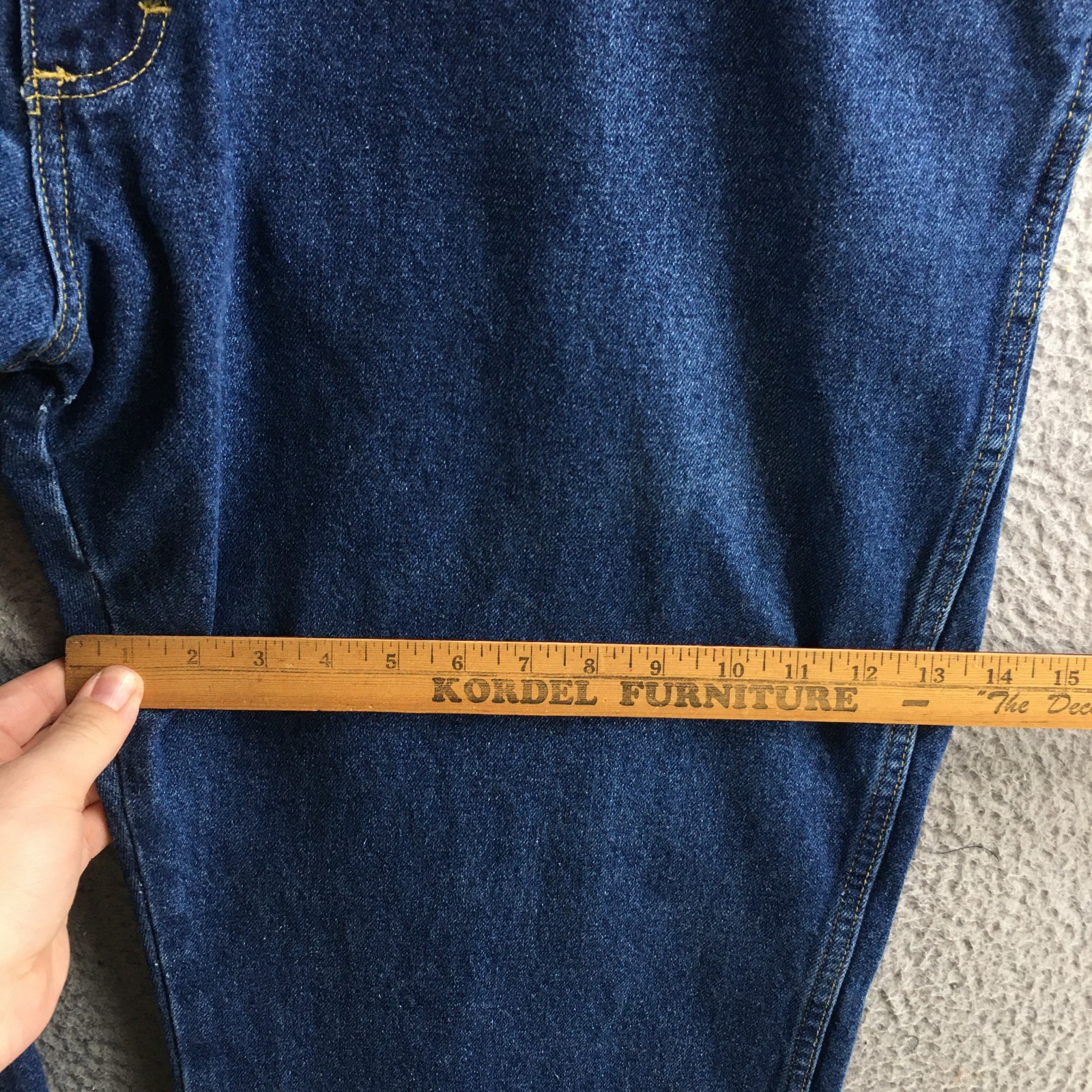 Cabelas Classic Fit Straight Jeans Mens 48/30 (actual 49×28) Blue Denim Mid Rise