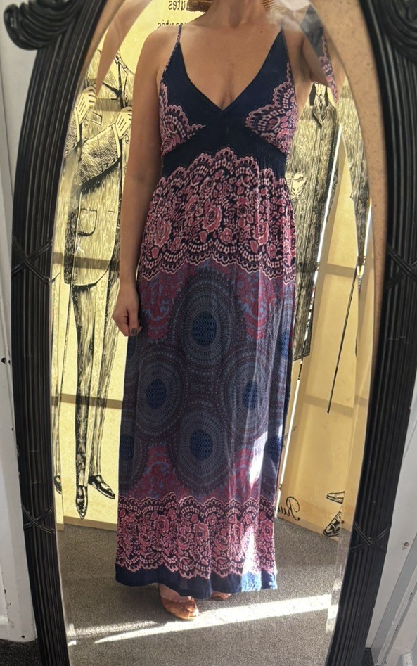 Made In Thailand spaghetti strap low neck rayon maxi dress Size S