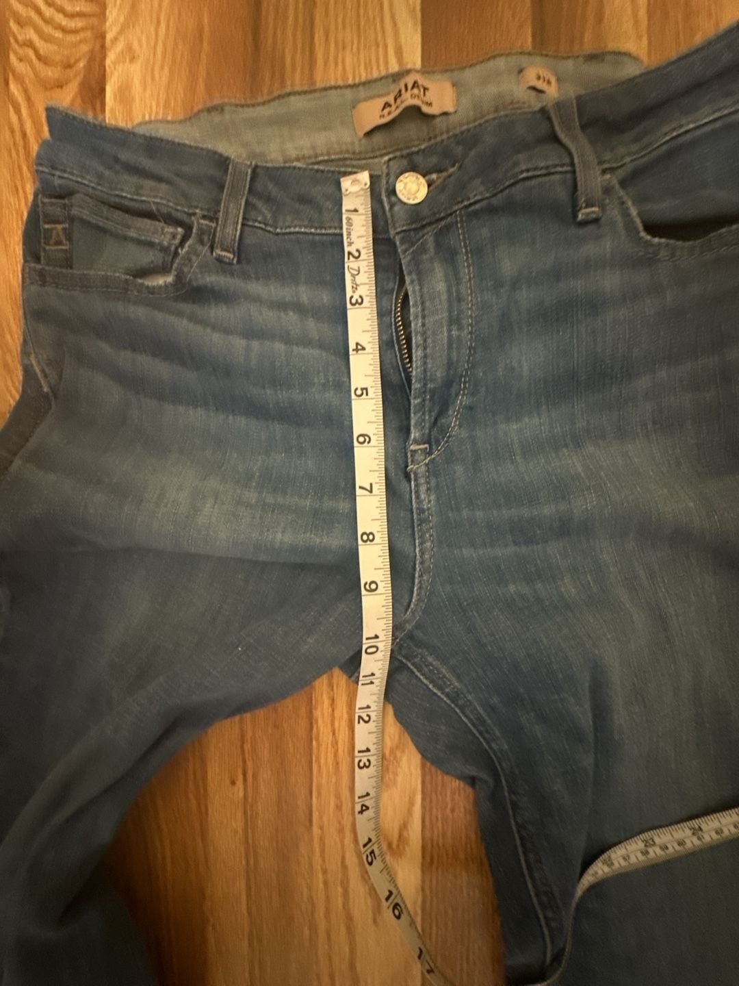 Ariat R.E.A.L. Denim Women’s Mid-Rise Flare Leg Jeans Size 31R