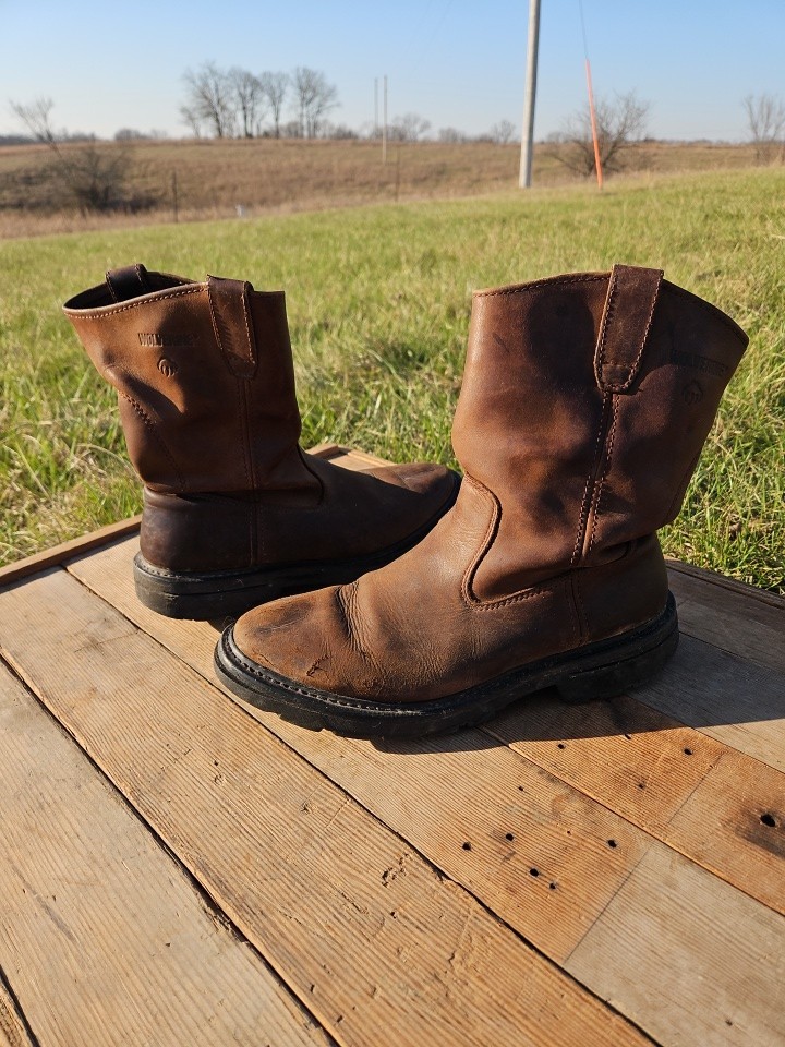 Wolverine Men’s Wellington Boots Brown Size 11 Leather Soft Toe Slip Resistant