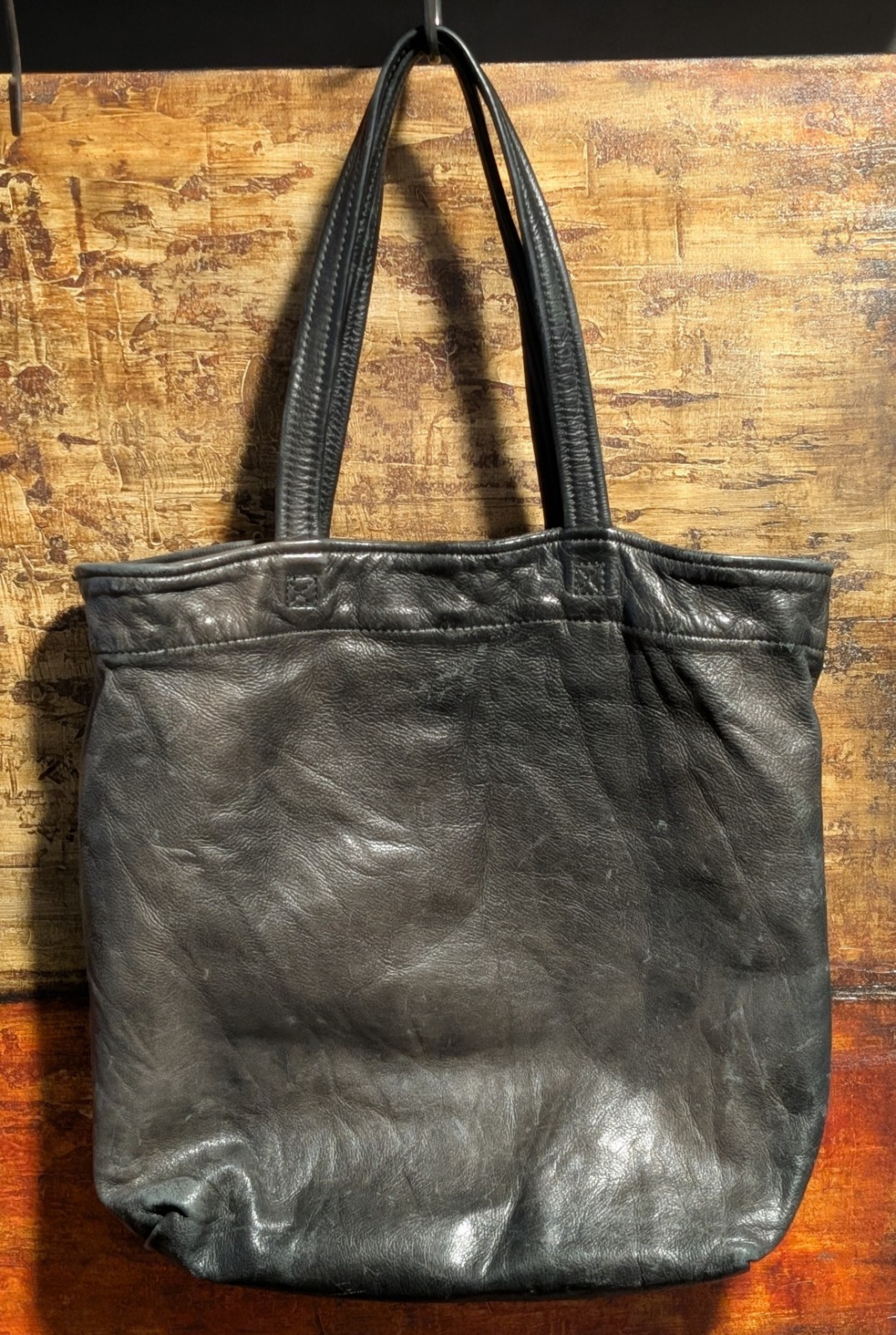 Wendy Nichol New York Womens Black Distressed Leather Tote Bag 15x16x4″ Drop 9.5