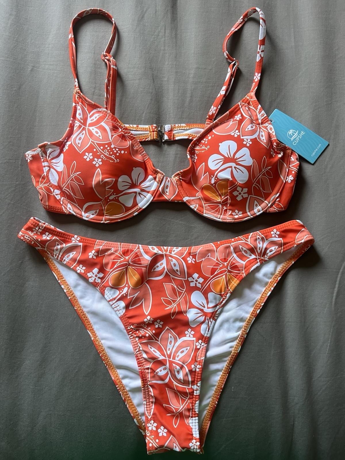 CUPSHE Women’s Orange/White Floral Underwired 2-Piece Bikini Swimsuit M