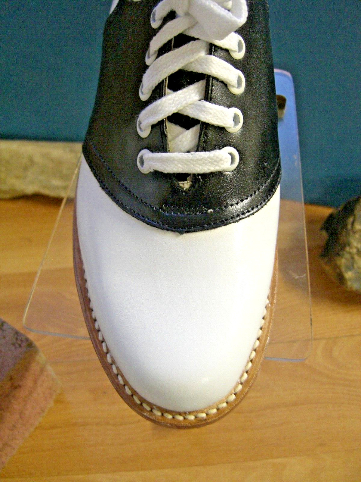 Stewart Marshall Saddle Shoes NOS US women’s 8-9.5 wide/ men’s 6-7.5D