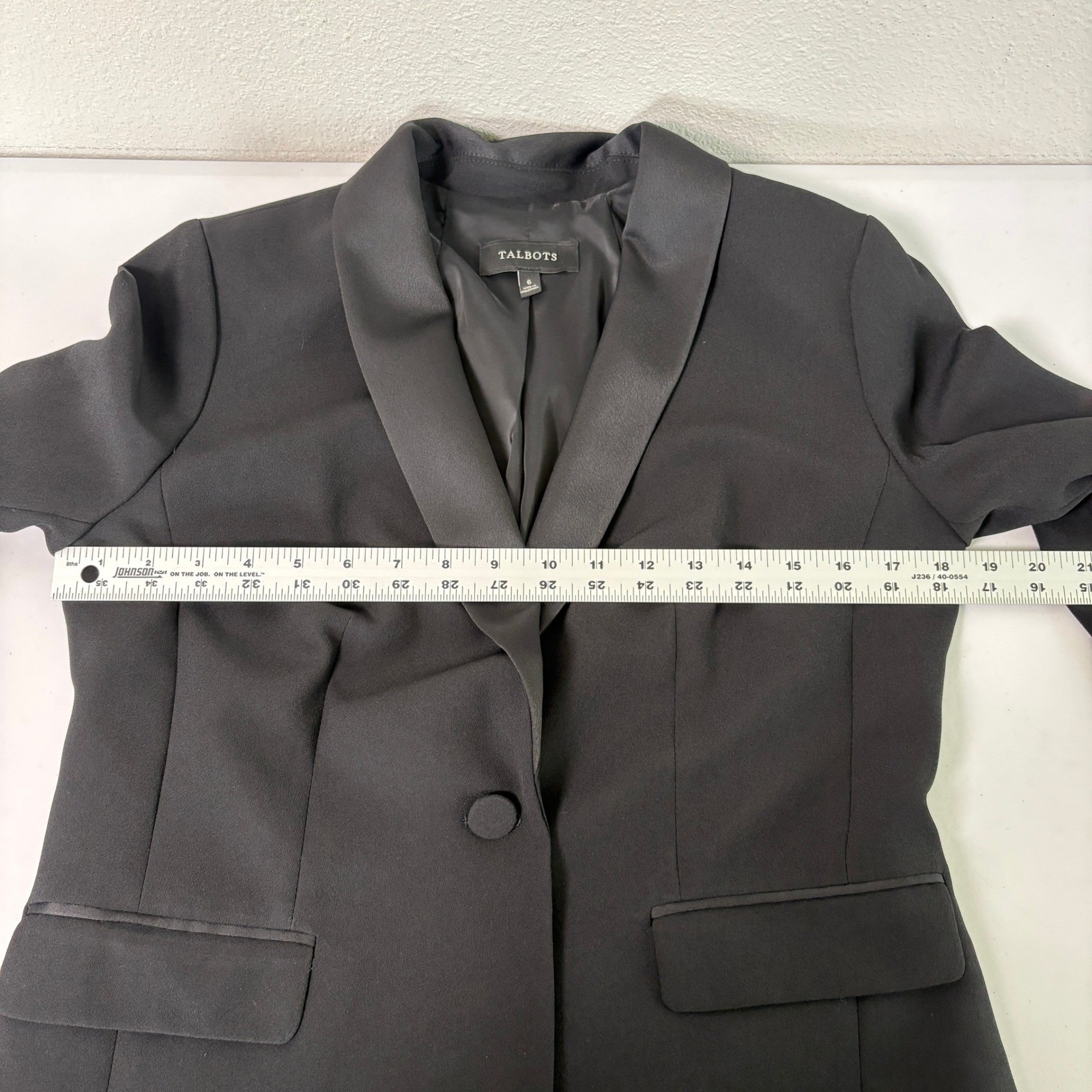 Talbots Tuxedo Blazer Womens 6 Black Satin Shawl Collar Single Button Formal