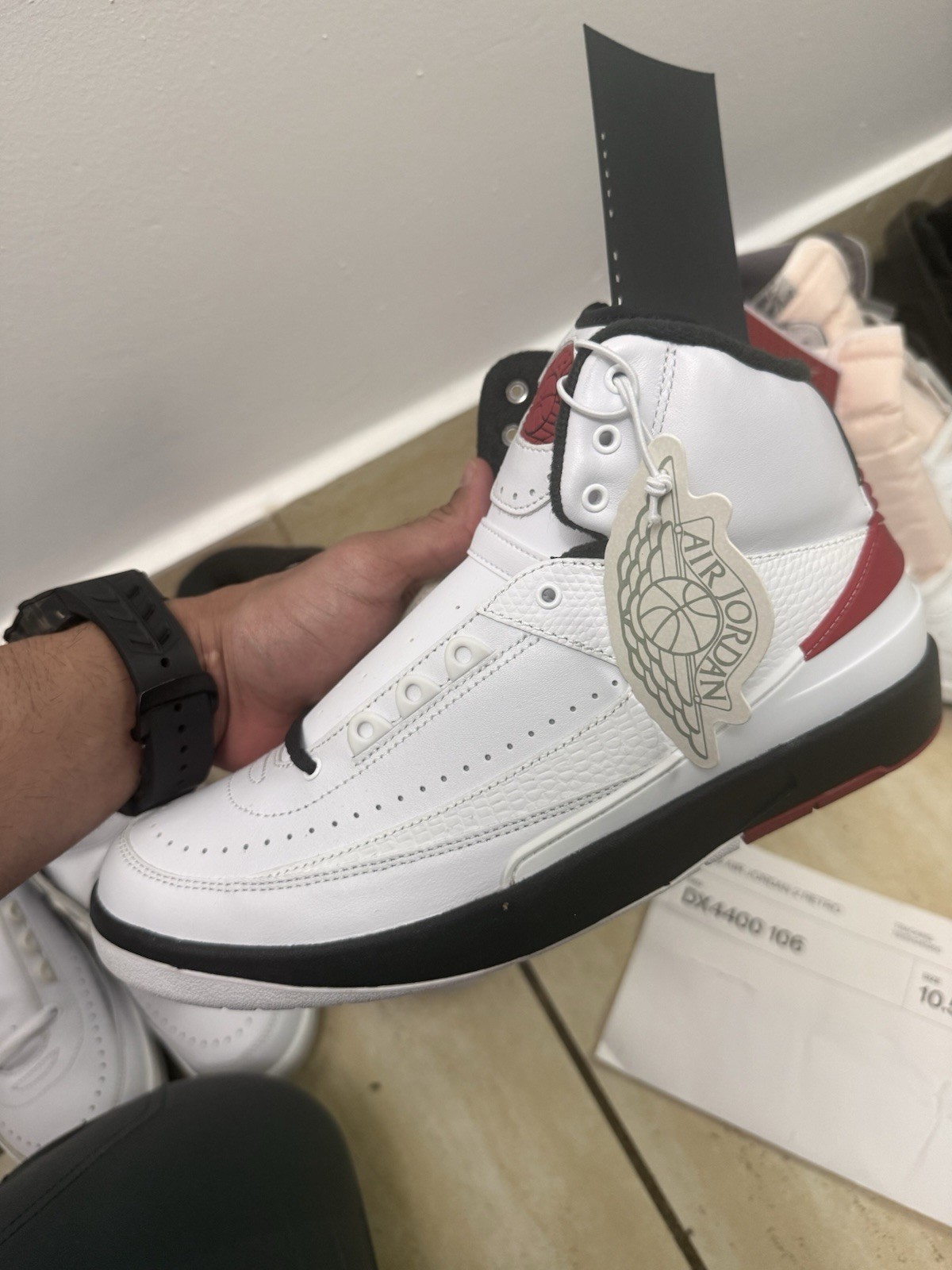 Jordan Bundle Size 9 M ( Jordan 1 Mid, Jordan 2) No Box