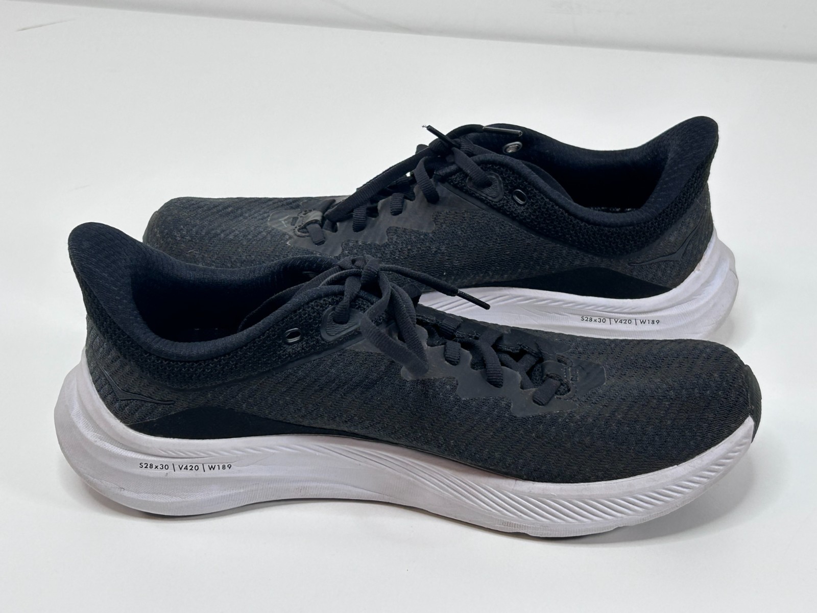 Hoka One One Solimar Black White Athletic Running Shoes Sneakers Wmns Size 9.5 B