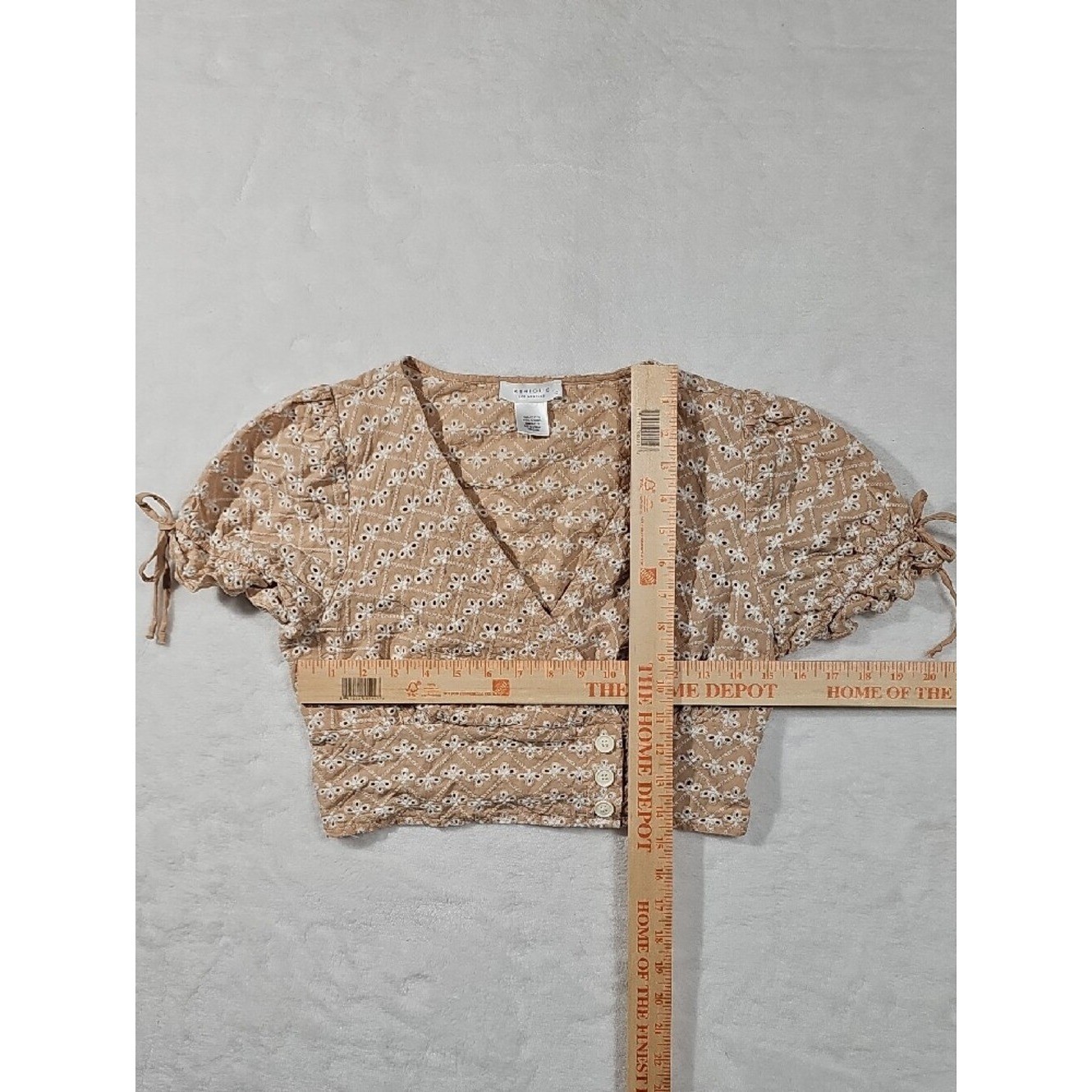 Button-Front Beige Eyelet Crop Top with Tie Sleeves