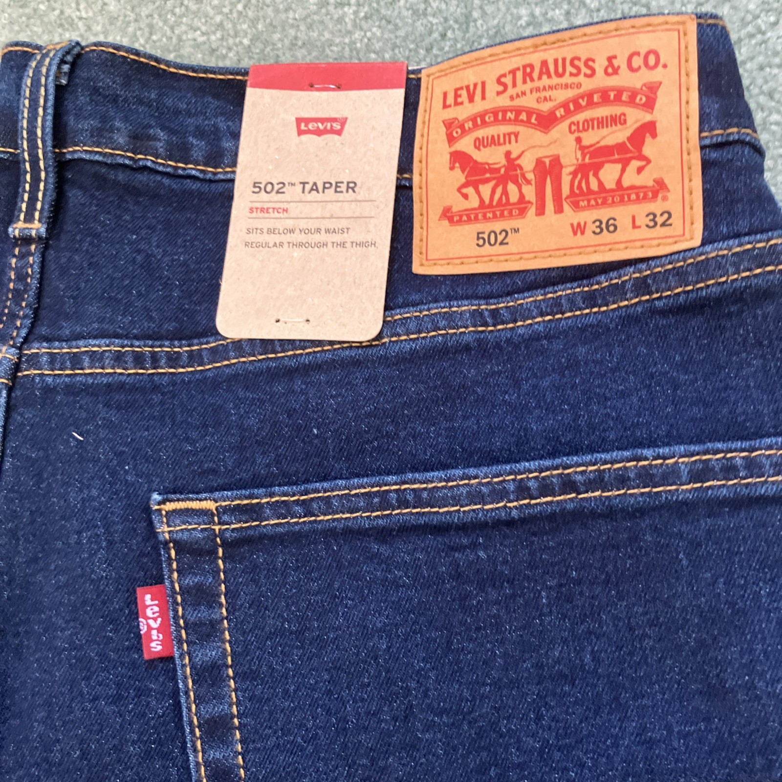NWT Men’s Levi’s 502 Taper Stretch Dark Blue Jeans Size 36”x32”