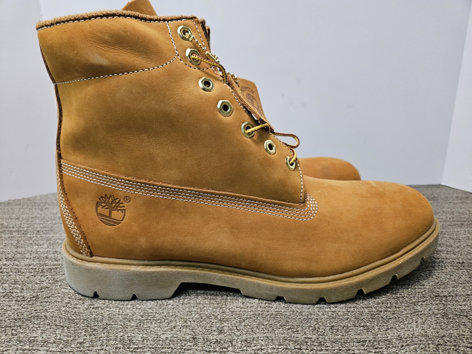 NEW Timberland 6 In Waterproof Wheat Nubuck Men’s SIZE 13