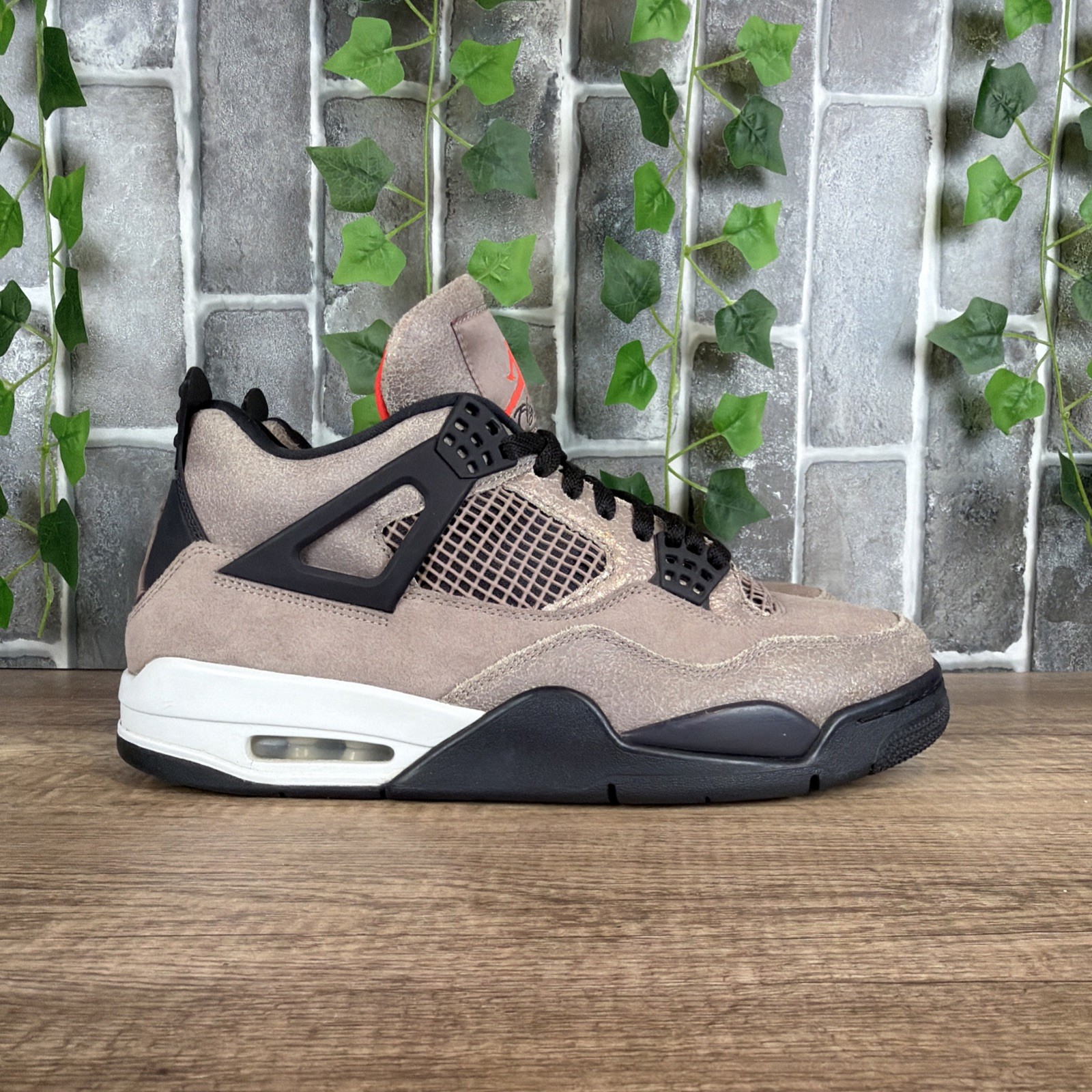 Size 11 – Air Jordan 4 Retro Taupe Haze DB0732-200 2021 OG Authentic