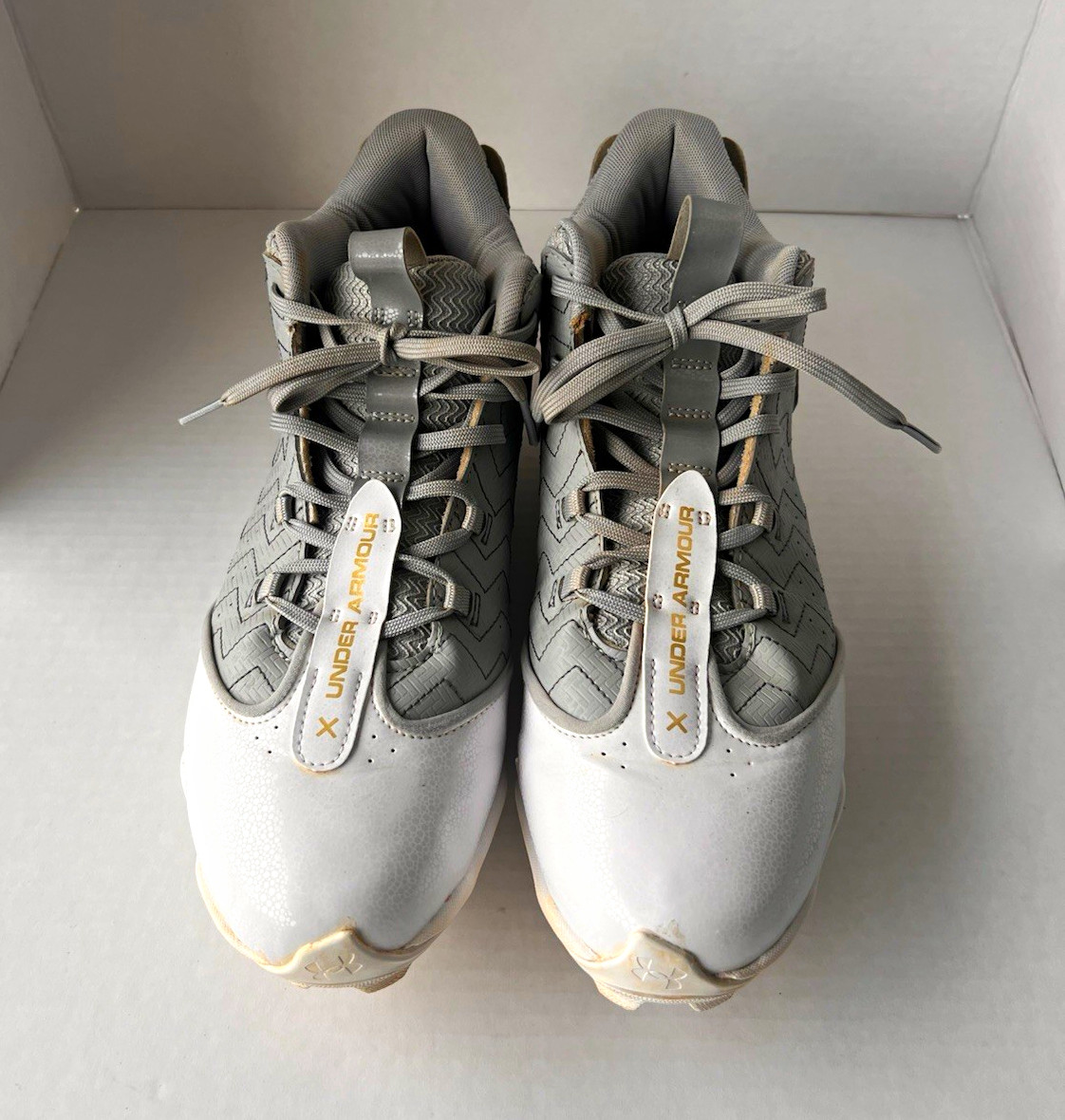 Under Armour Harper 9 RM Baseball Cleats Gray/Metallic Gold 3027442-102