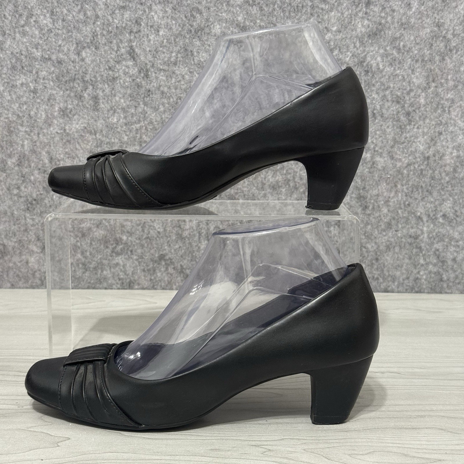Comfort Plus by Predictions Black Low Heel Pumps Women’s Size 6.5
