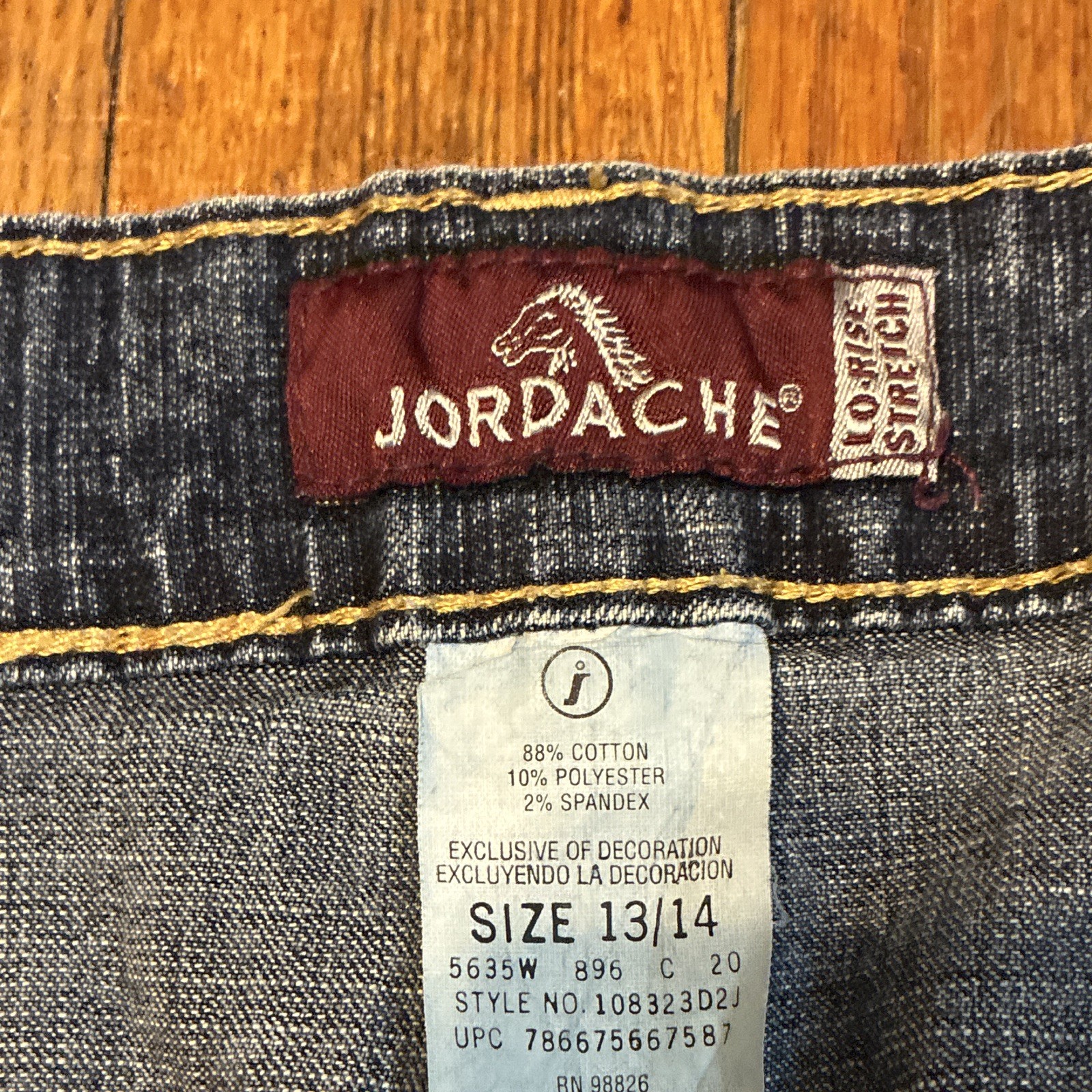 Jordache Girls Blue Denim Knee-Length Skirt 13/14 Button Pockets Belt Loops