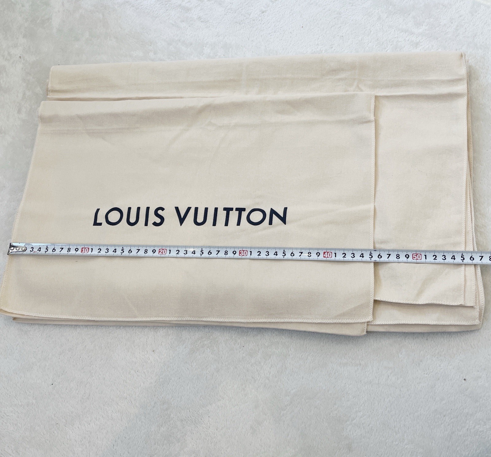 Louis Vuitton Dust Bag Set (5 pcs): 4 × ~21.6in × 13.7in + 1 × ~17.7in × 11.8in